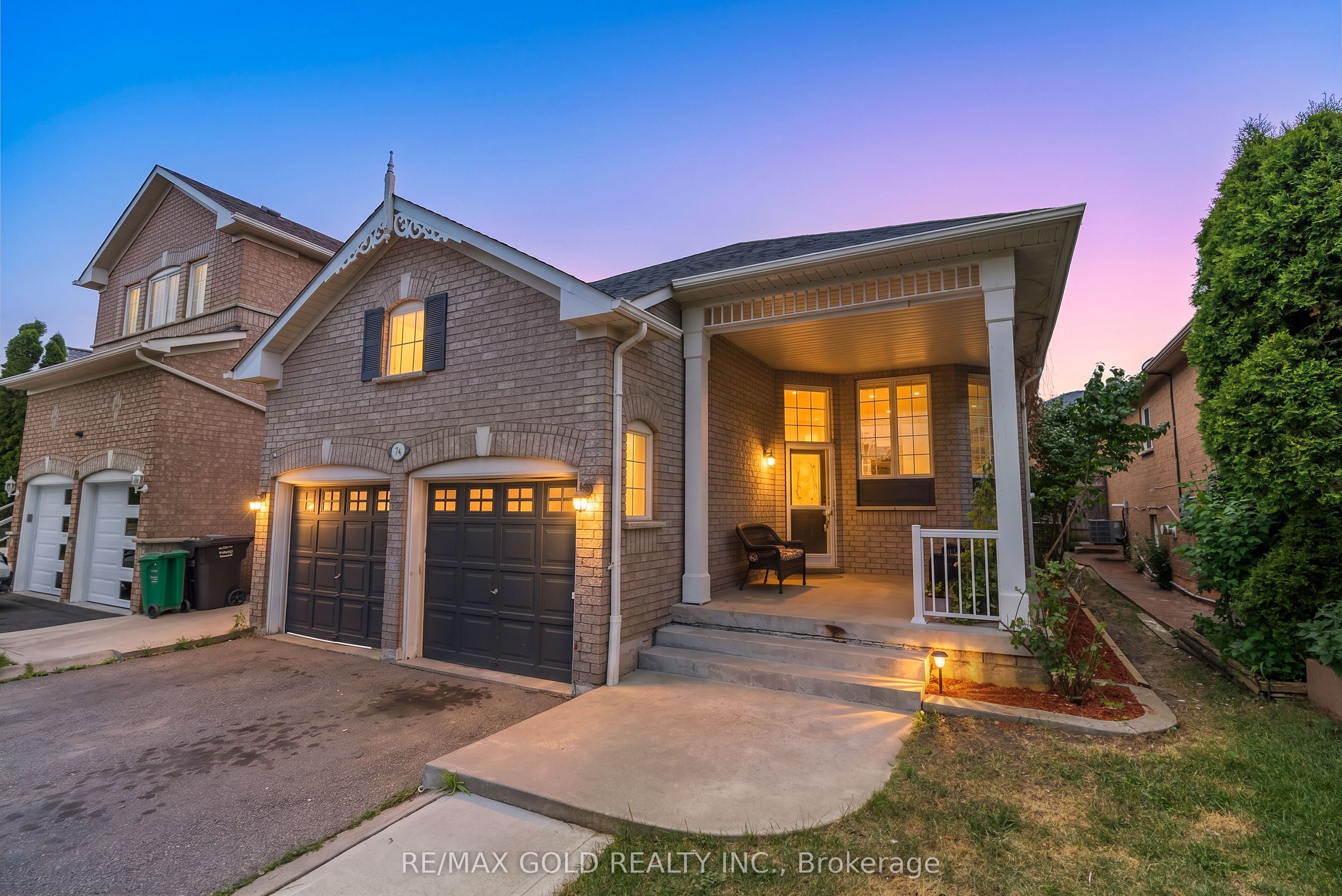 74 Fletchers Creek Boulevard, Brampton, ON L6X 4T1 photo 4
