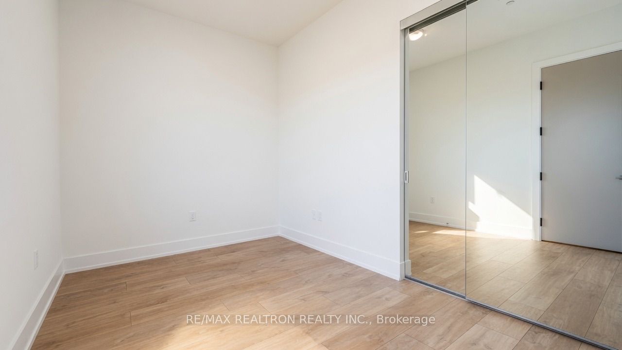 858 Dupont Street PH 35, Toronto, ON M6G 0C1 photo 3