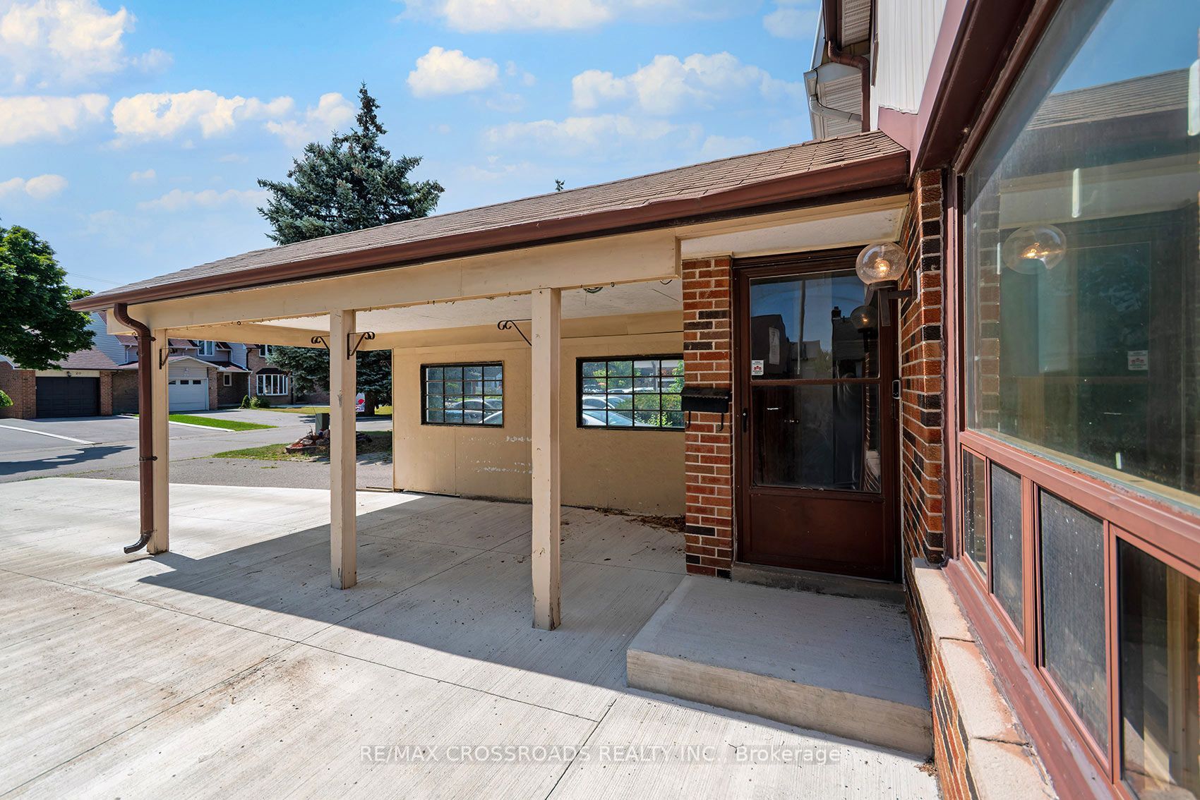 54 Omega Square, Brampton, ON L6Z 1K5 photo 5