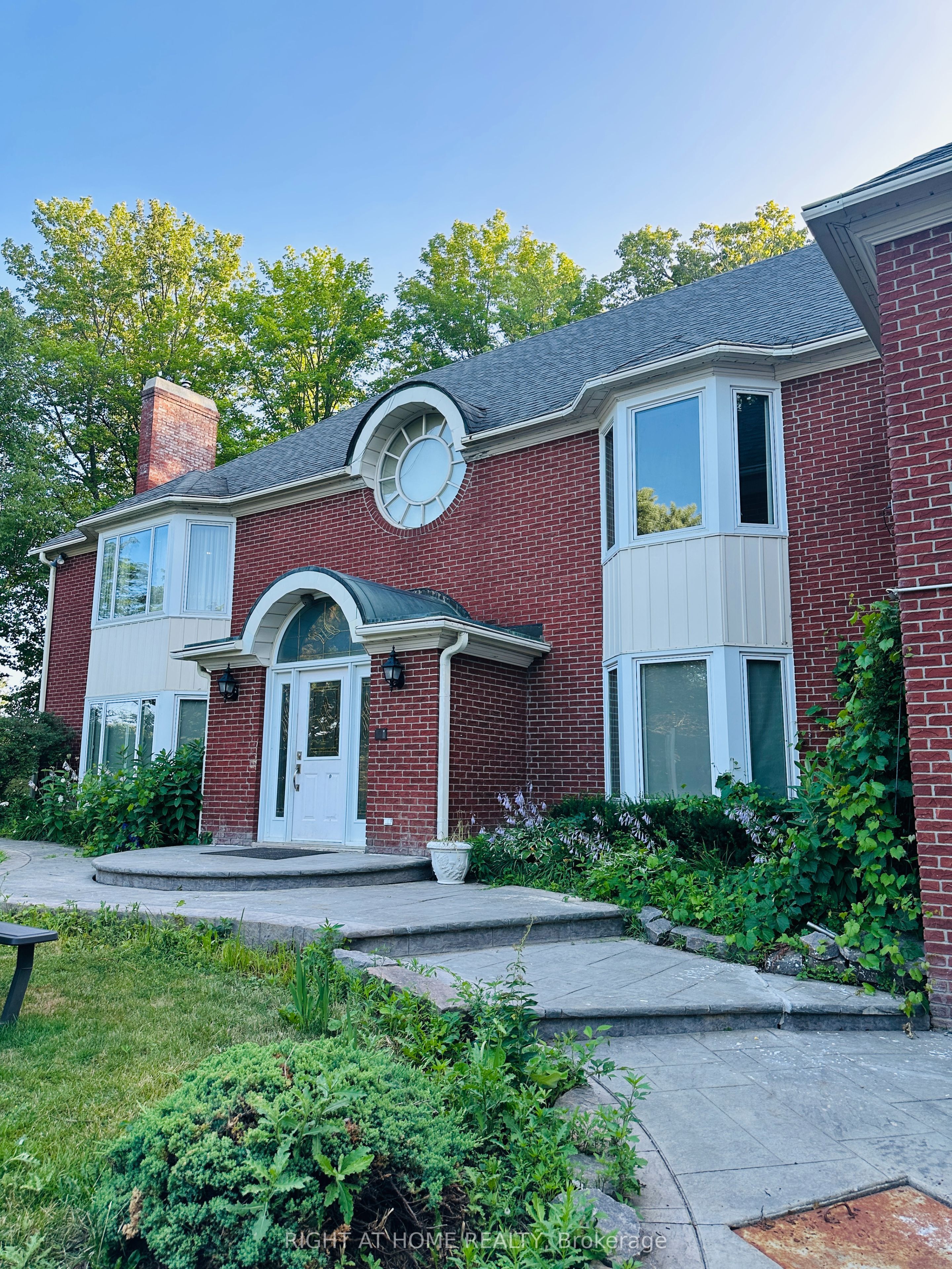 12 Keily Crescent E, Caledon, ON L7E 0R4 photo 3