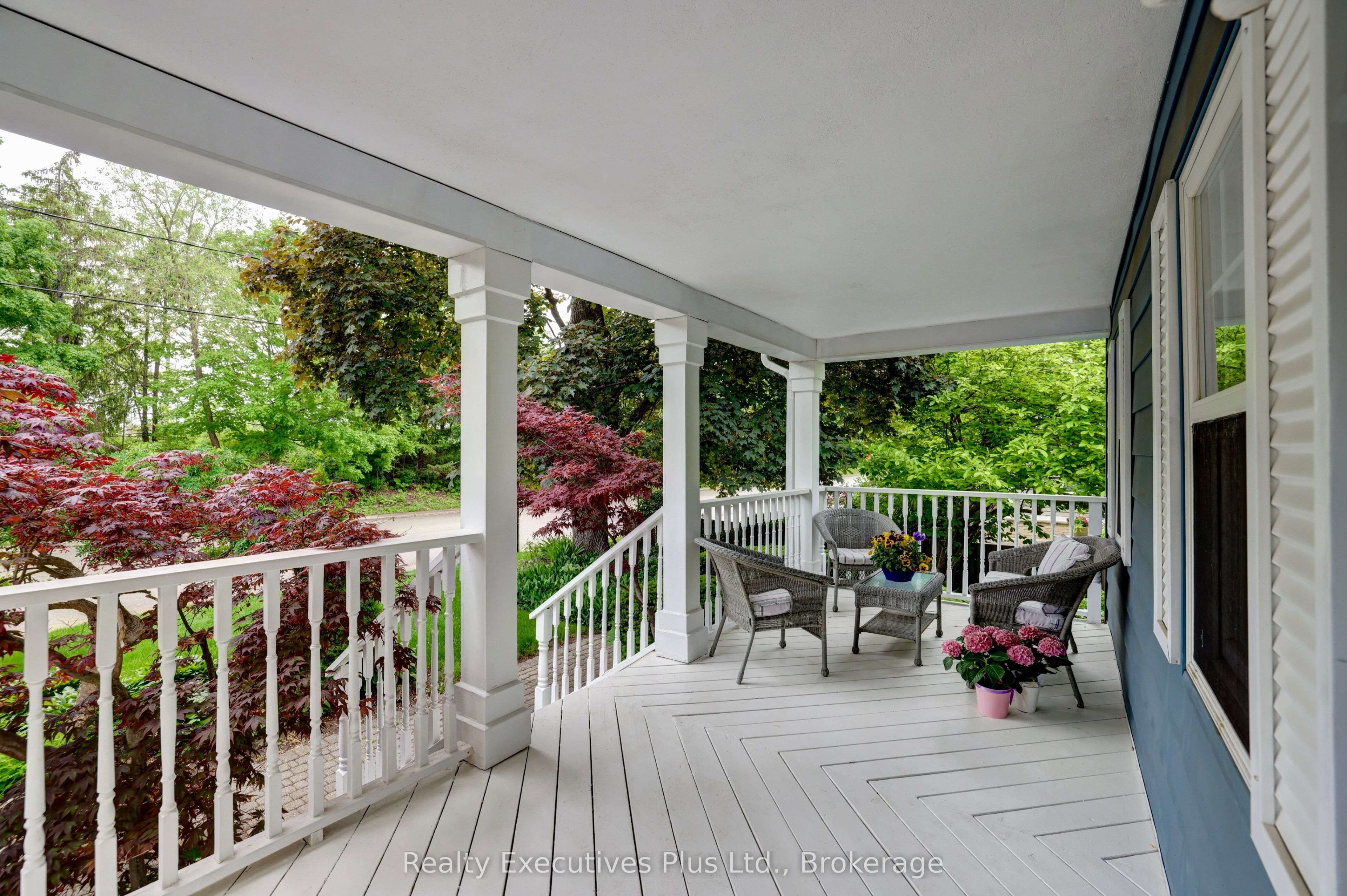 322 Pine Avenue, Oakville, ON L6J 2J9 photo 4