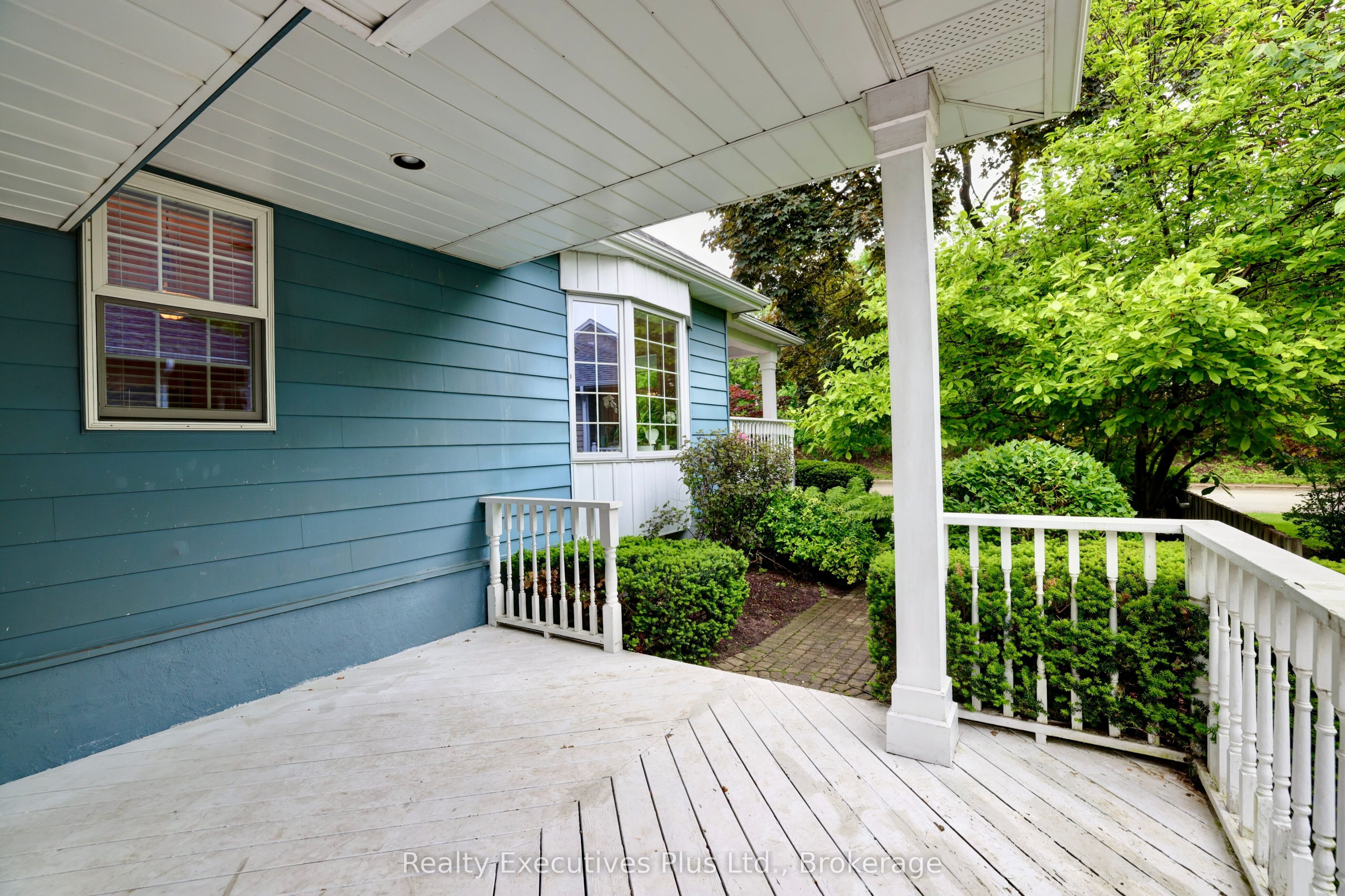 322 Pine Avenue, Oakville, ON L6J 2J9 photo 5
