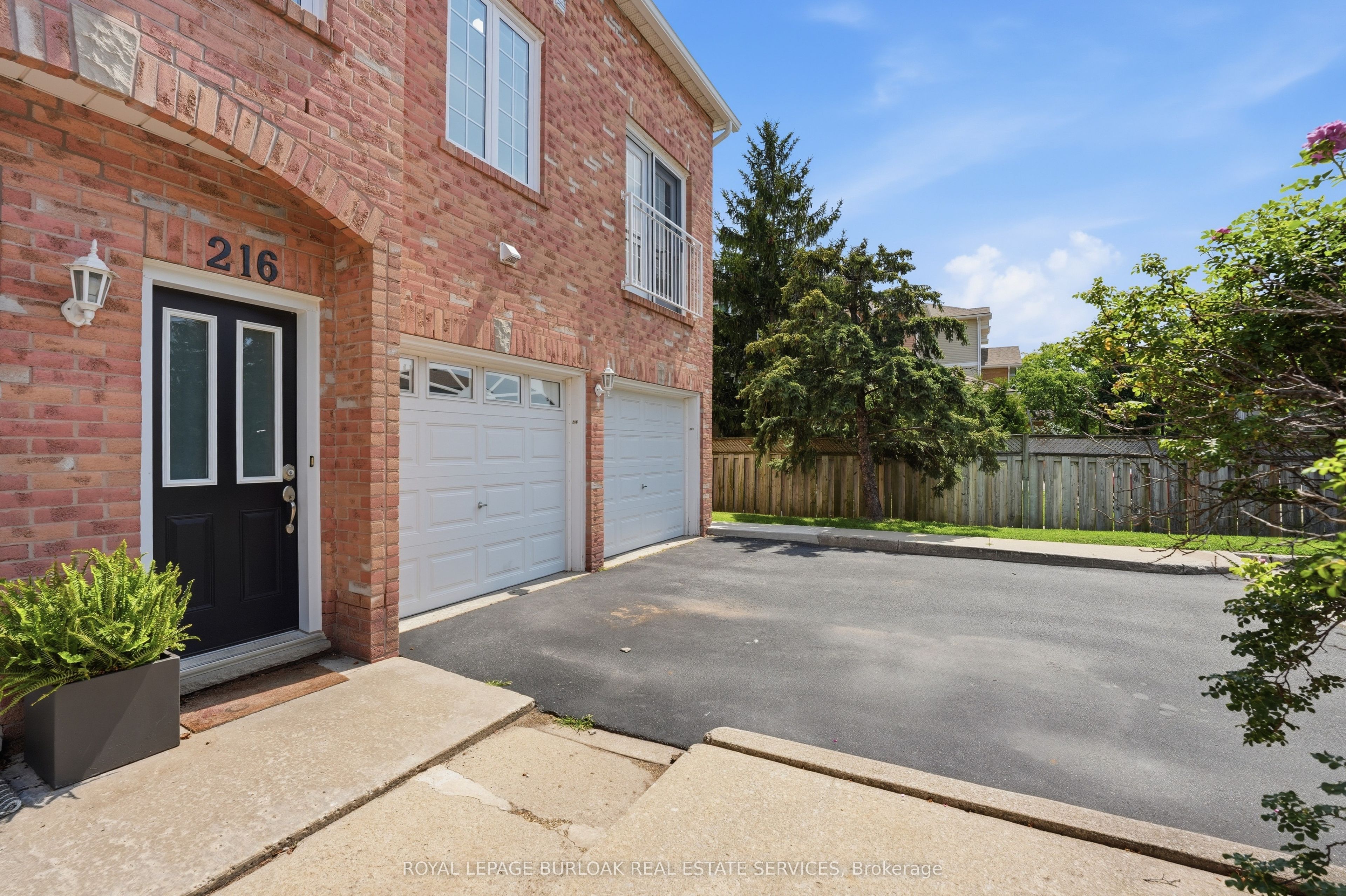 2055 Walkers Line 216, Burlington, ON L7M 4B5 photo 4