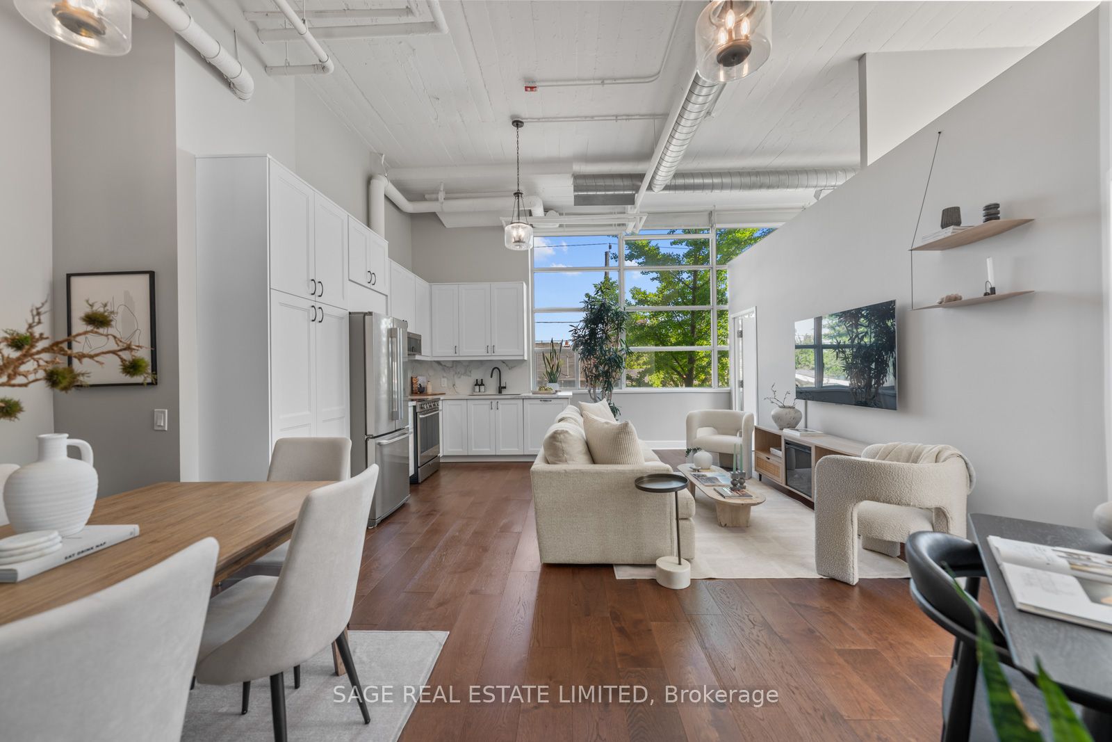1001 Roselawn Avenue 123, Toronto, ON M6B 4M4 photo 2