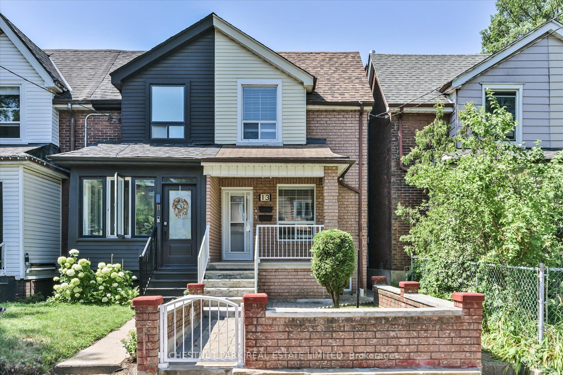 13 Silver Avenue Main & Bsmt, Toronto, ON M6R 1X9 photo 2