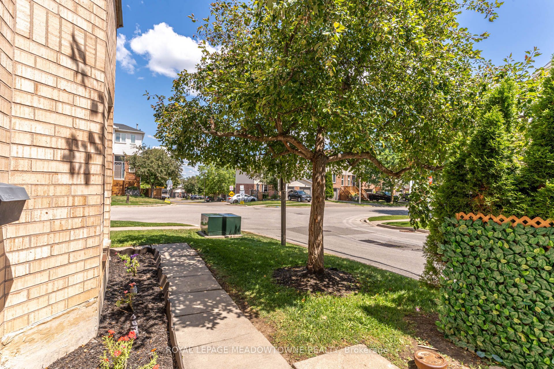 2 Wylie Circle 85, Halton Hills, ON L7G 5M1 photo 4