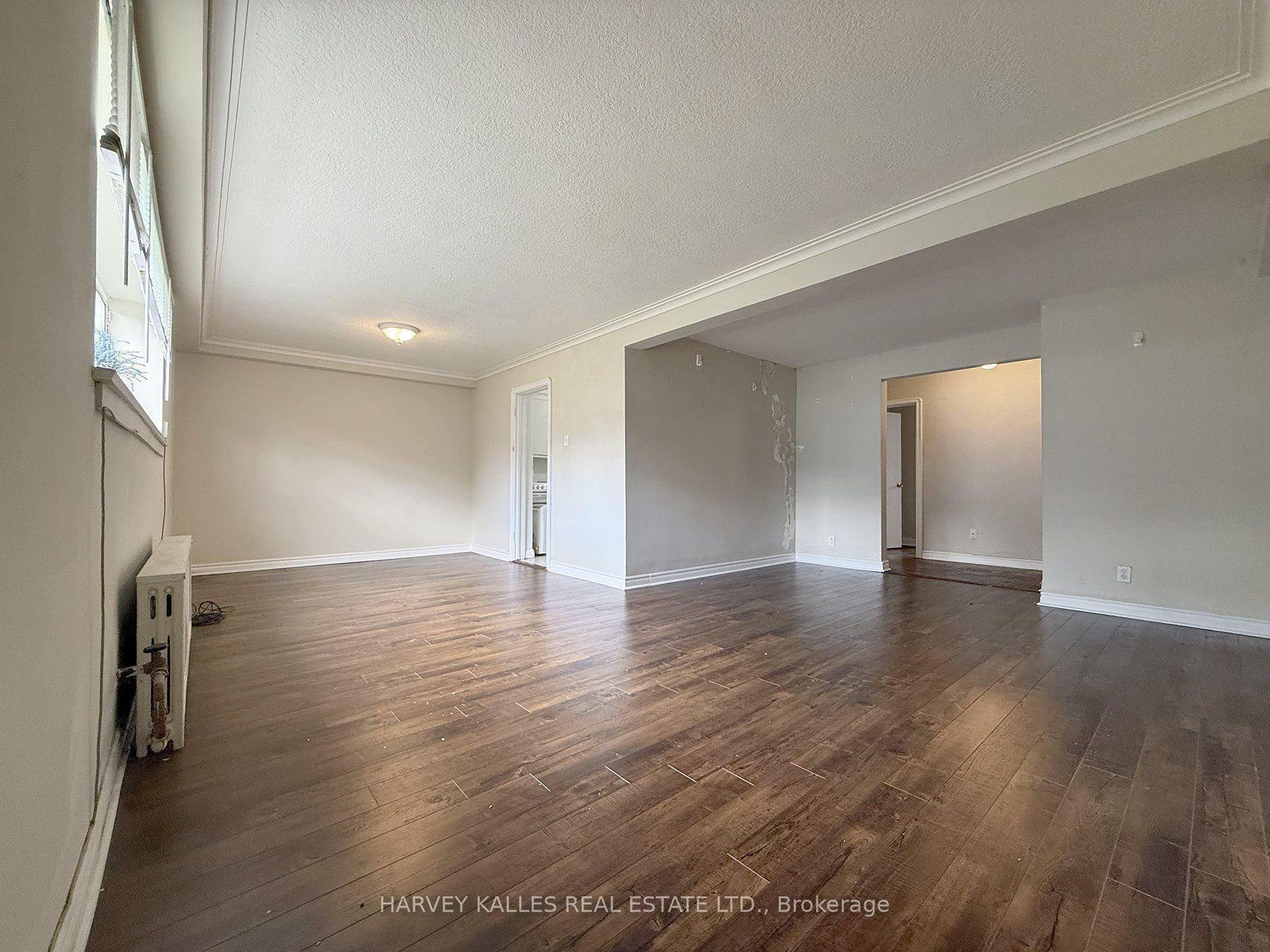 88 Trethewey Drive 2, Toronto, ON M6M 4B4 photo 4