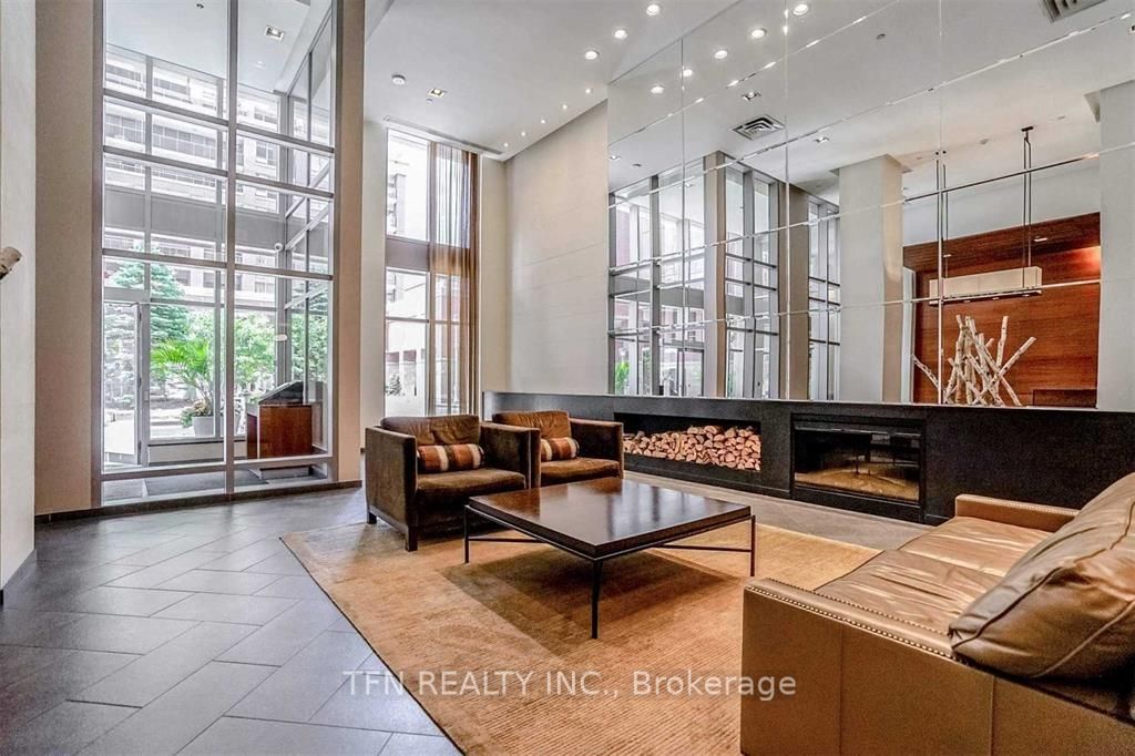 4080 Living Arts Drive 1101, Mississauga, ON L5B 4N3 photo 3