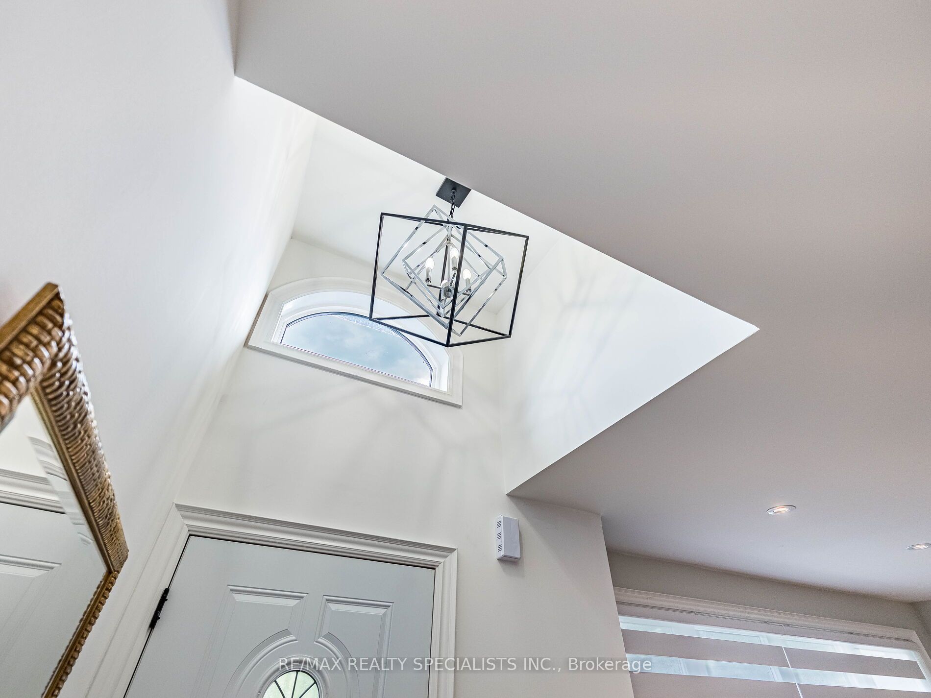 16 Lesbury Avenue, Brampton, ON L6W 3A3 photo 5