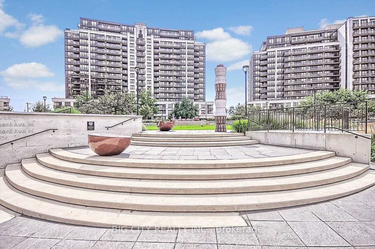 1 De Boers Drive 407, Toronto, ON M3J 0G6 photo 2