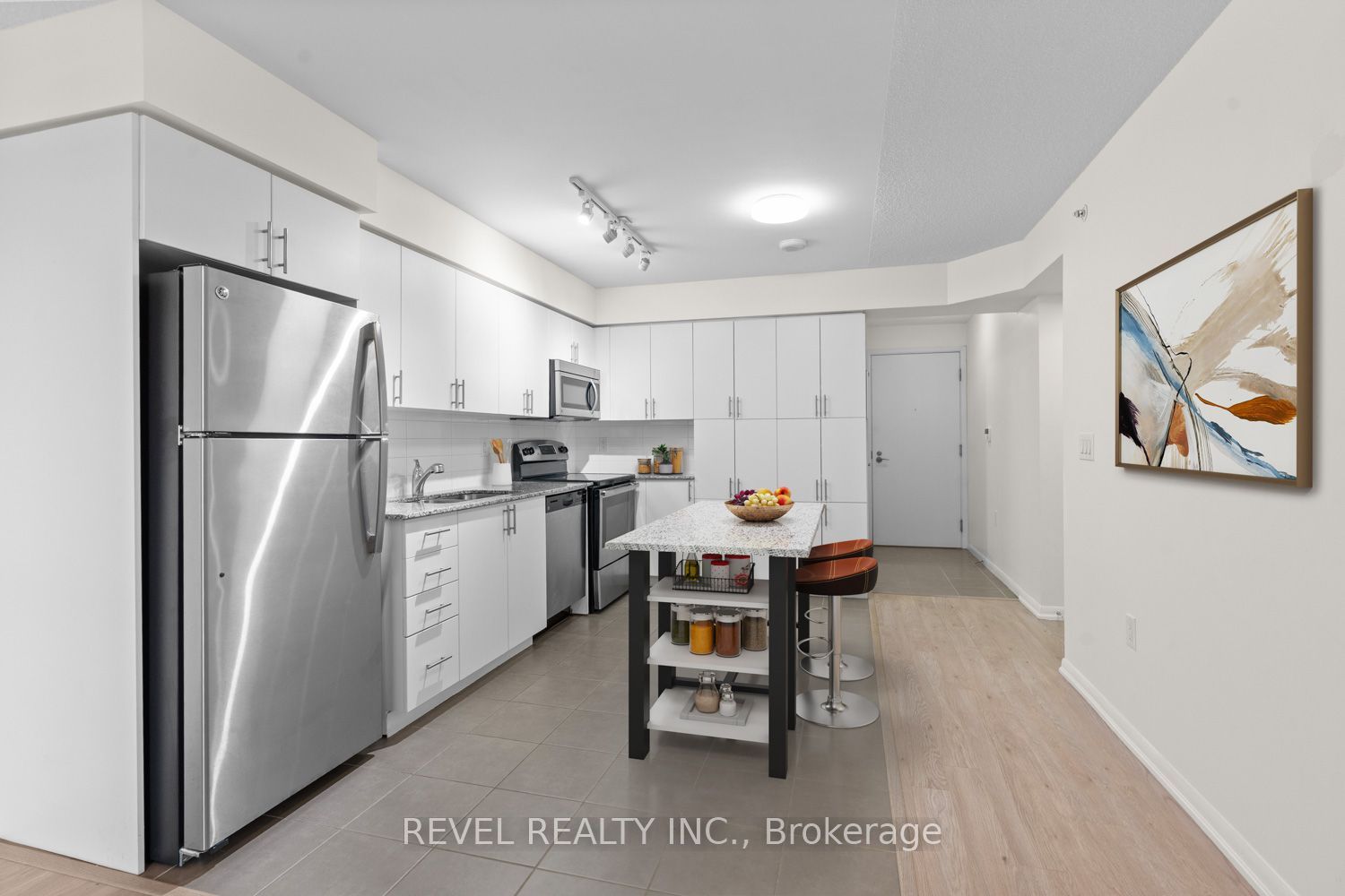 830 Lawrence Avenue W 510, Toronto, ON M6A 0B6 photo 2