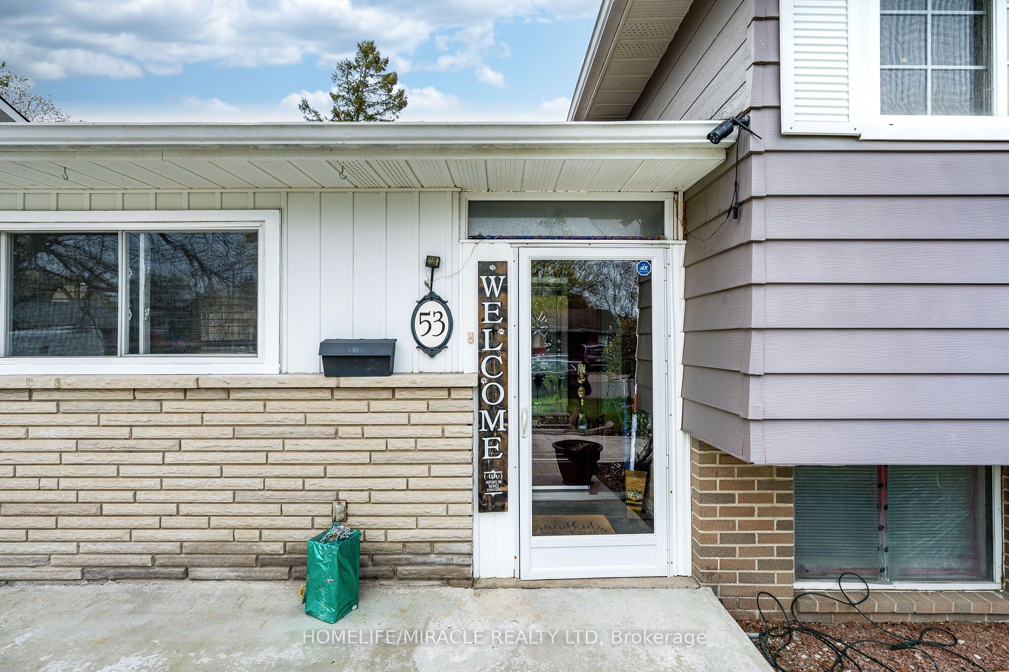 53 WINDERMERE Court, Brampton, ON L6X 2L5 photo 5