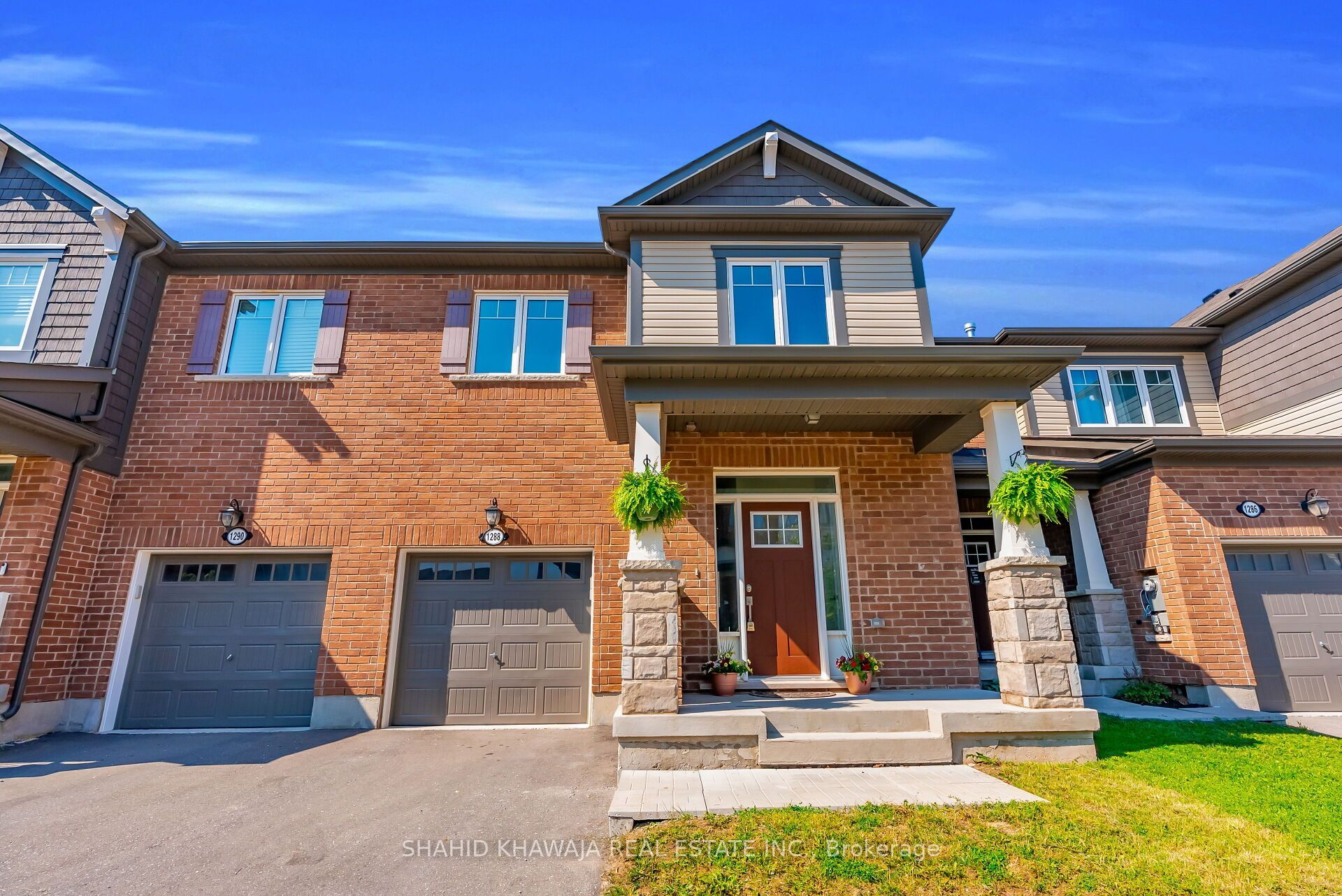 1288 Sycamore Gardens, Milton, ON L9E 1R6 photo 2