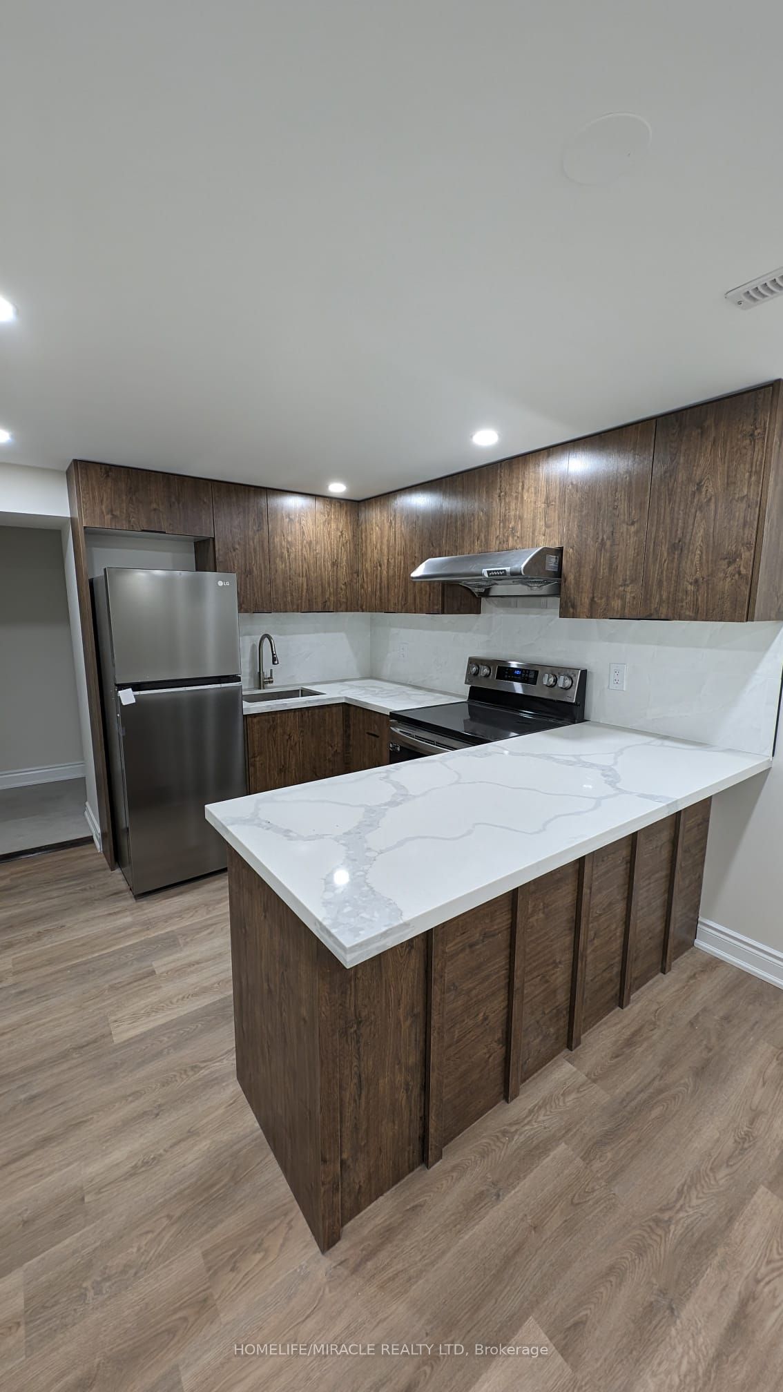 163 Whitfield Avenue, Toronto, ON M9L 1H2