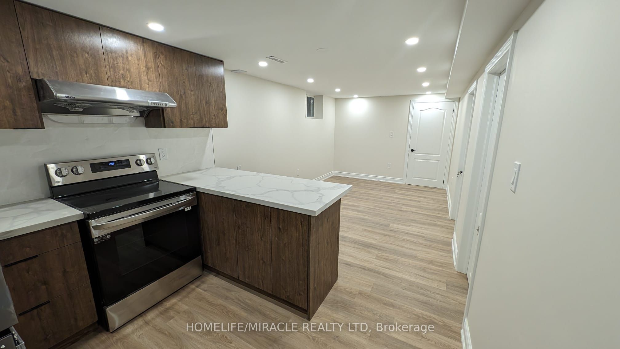 163 Whitfield Avenue, Toronto, ON M9L 1H2 photo 5