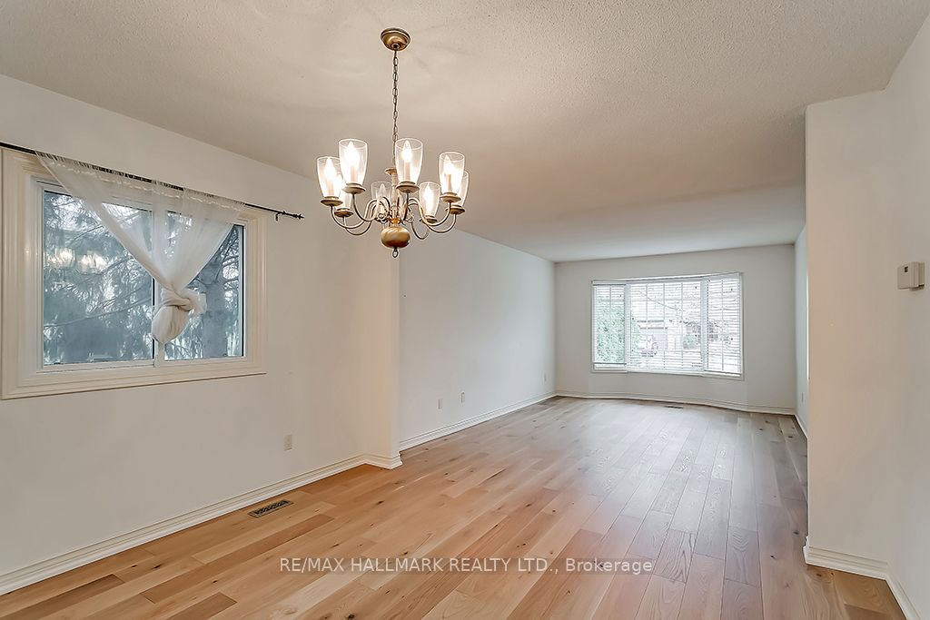 1361 Monks Passage N/A, Oakville, ON L6M 1K7 photo 5