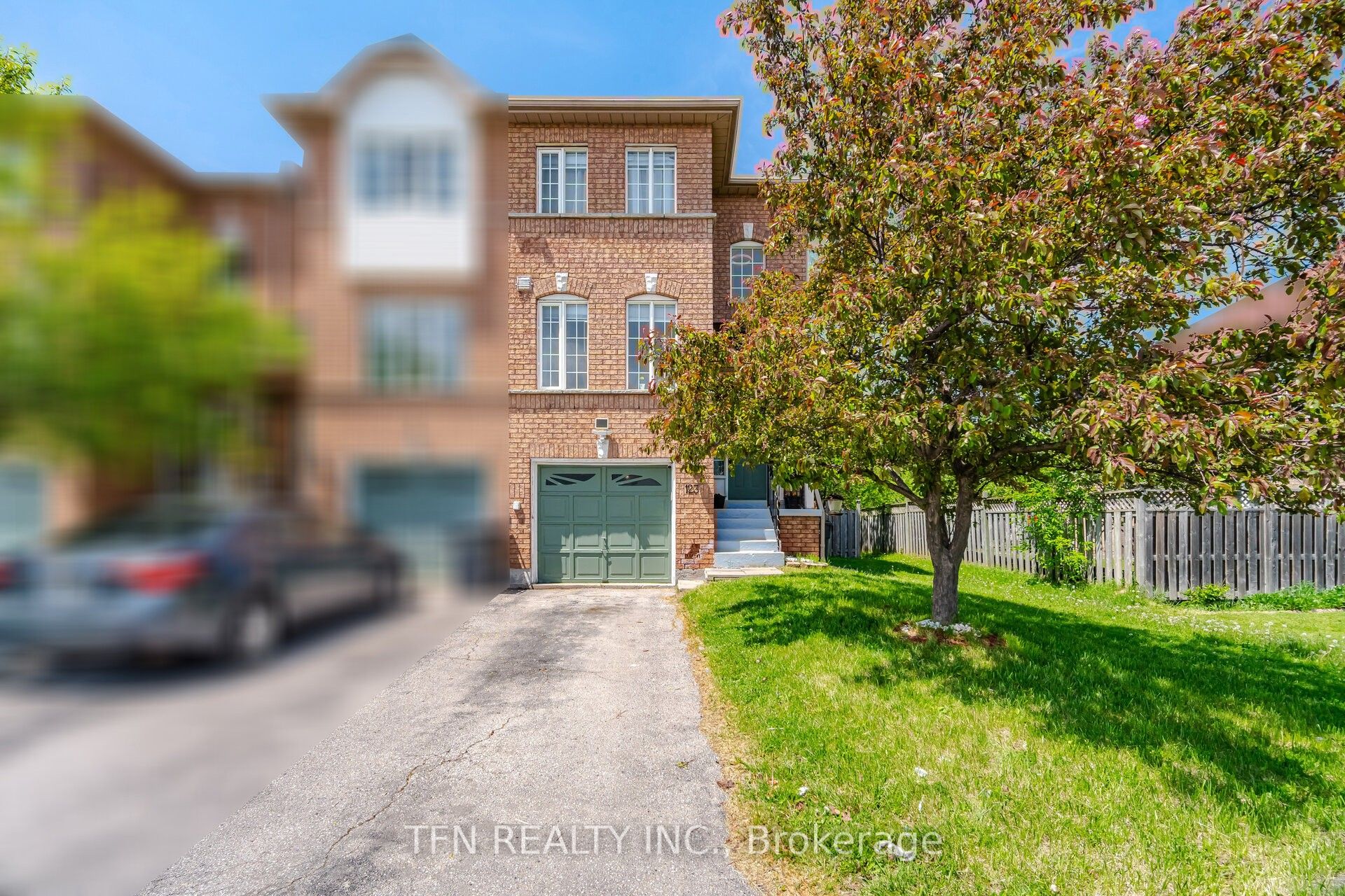 123 Brickyard Way, Brampton, ON L6V 4M2 photo 3