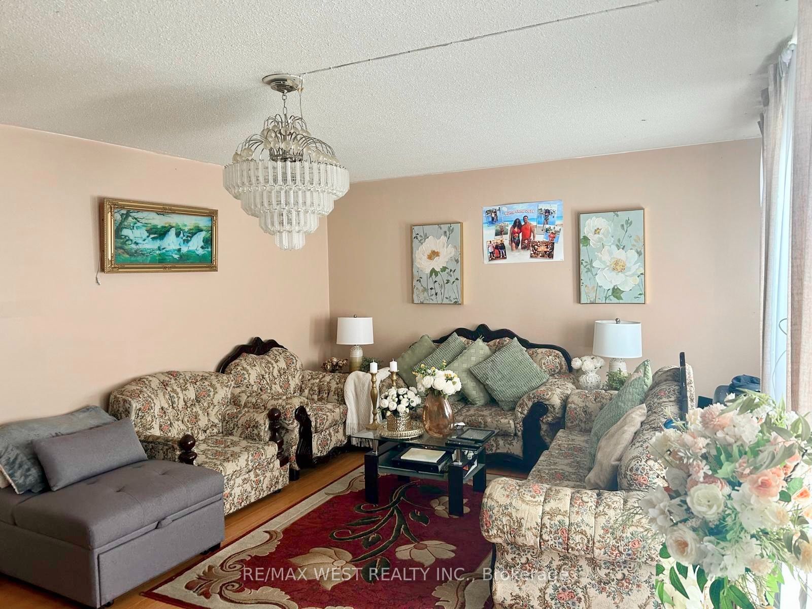 6450 Finch Avenue W 134, Toronto, ON M9V 1T4 photo 5