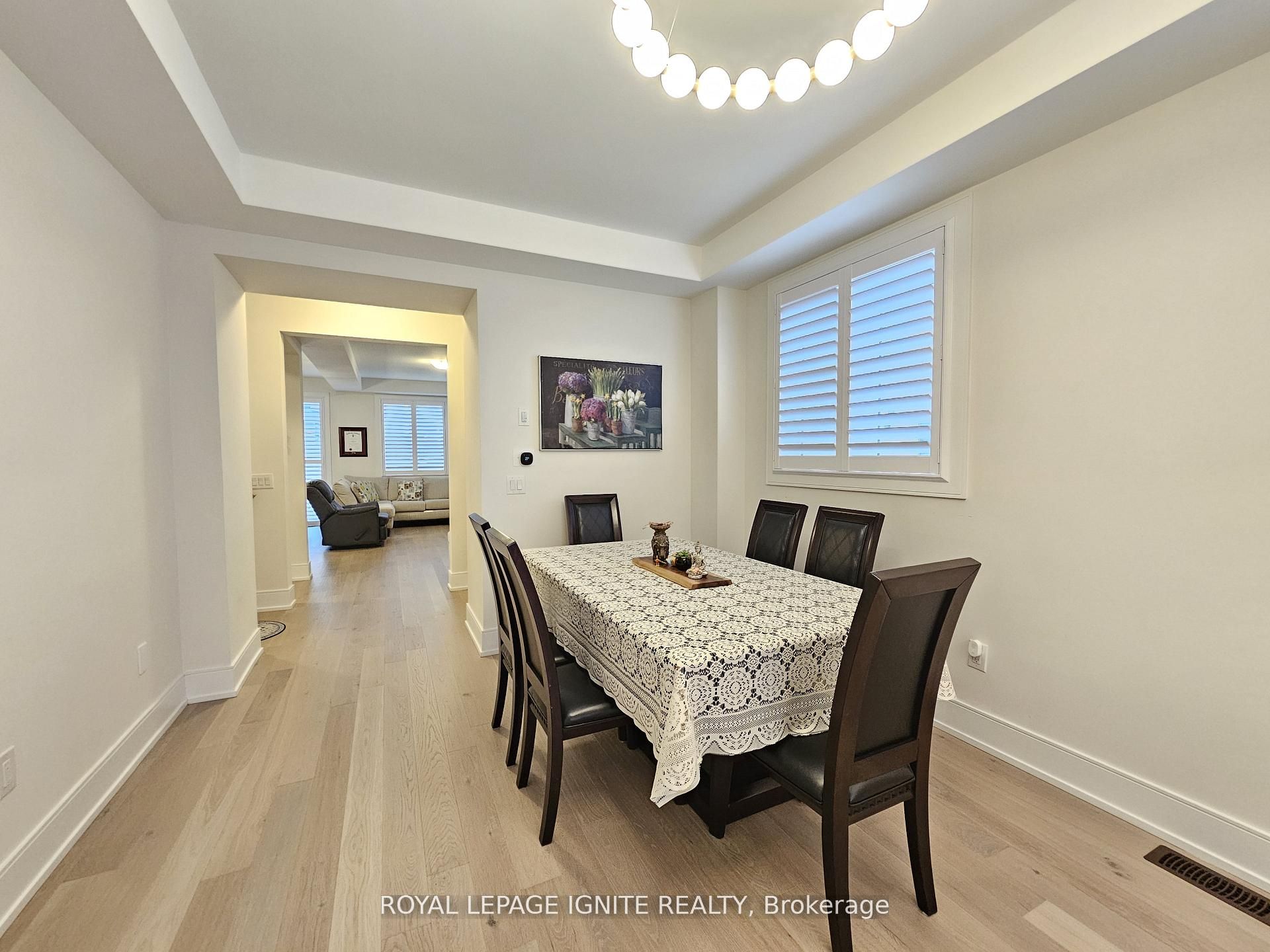 48 Duxbury Road, Brampton, ON L6R 4E3 photo 4