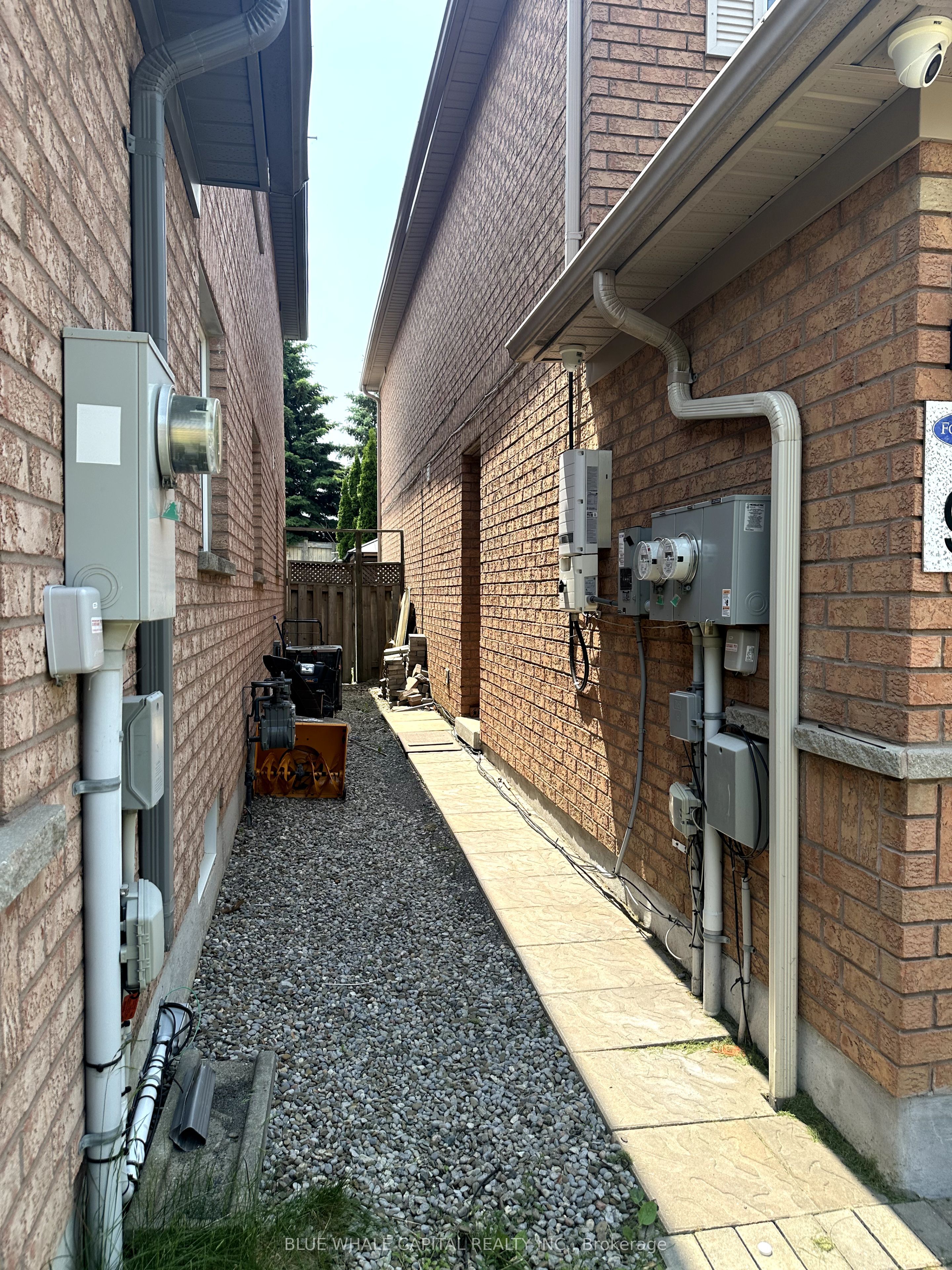 20 Hollowgrove Boulevard Basement, Brampton, ON L6P 1B1 photo 3