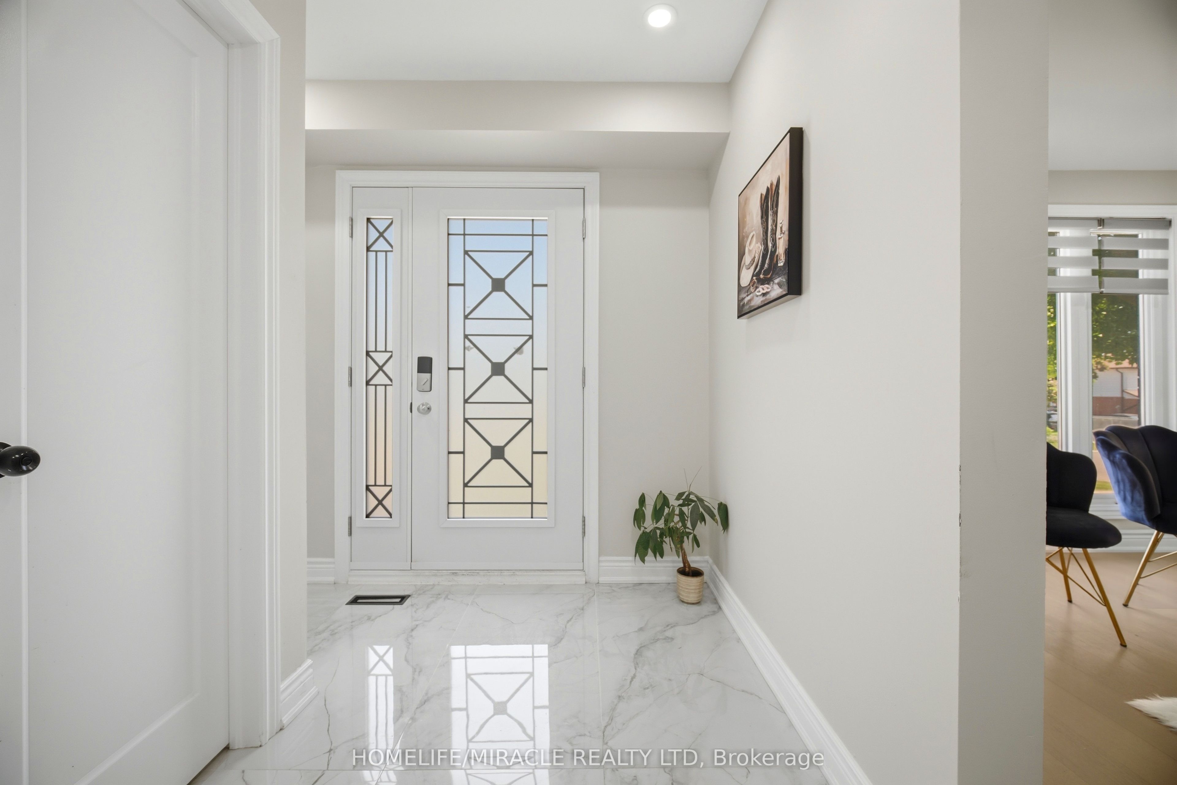 96 Bonham Boulevard, Mississauga, ON L5M 1C7 photo 3