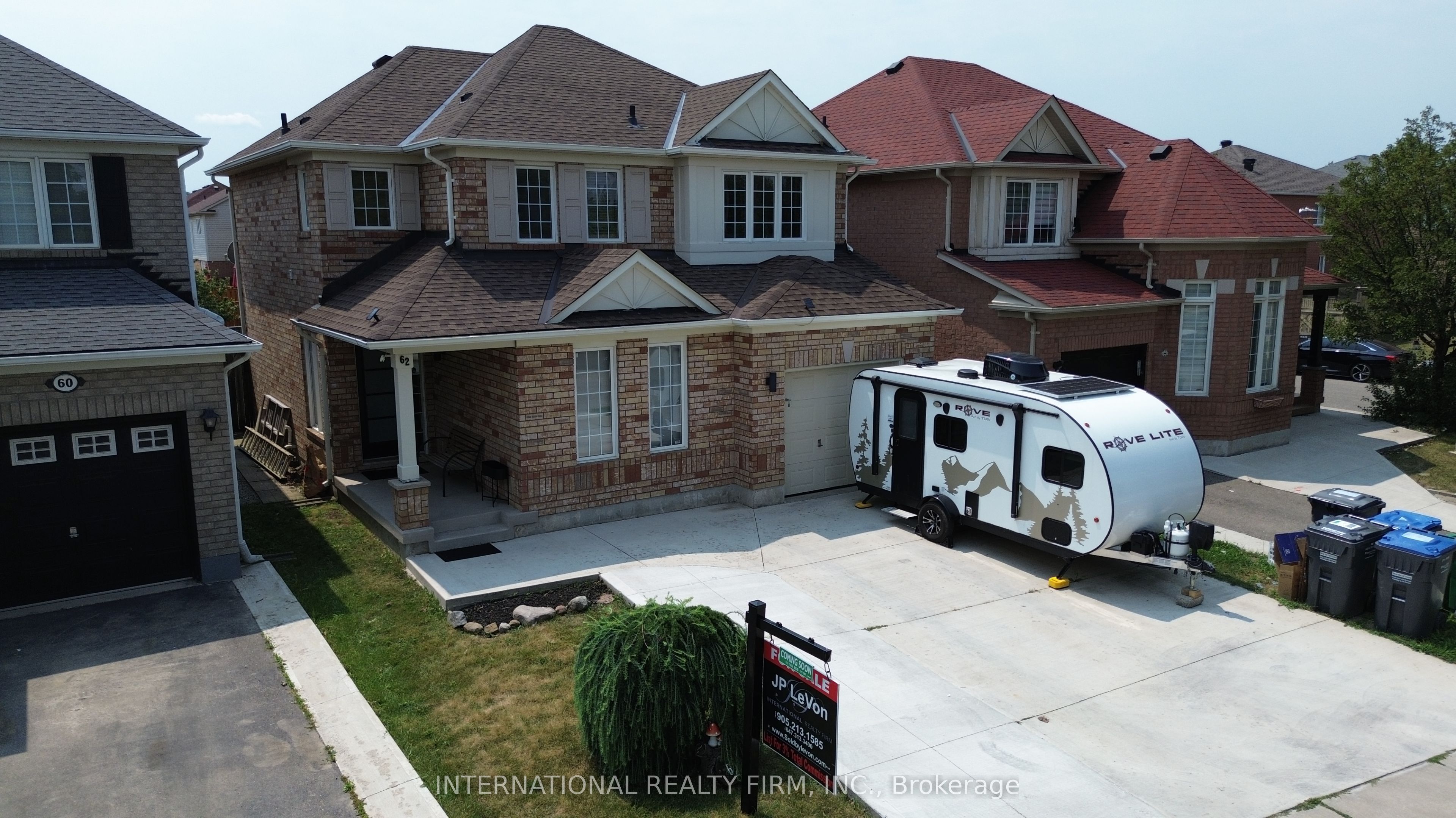 62 Williamson Drive, Brampton, ON L7A 3M1 photo 2