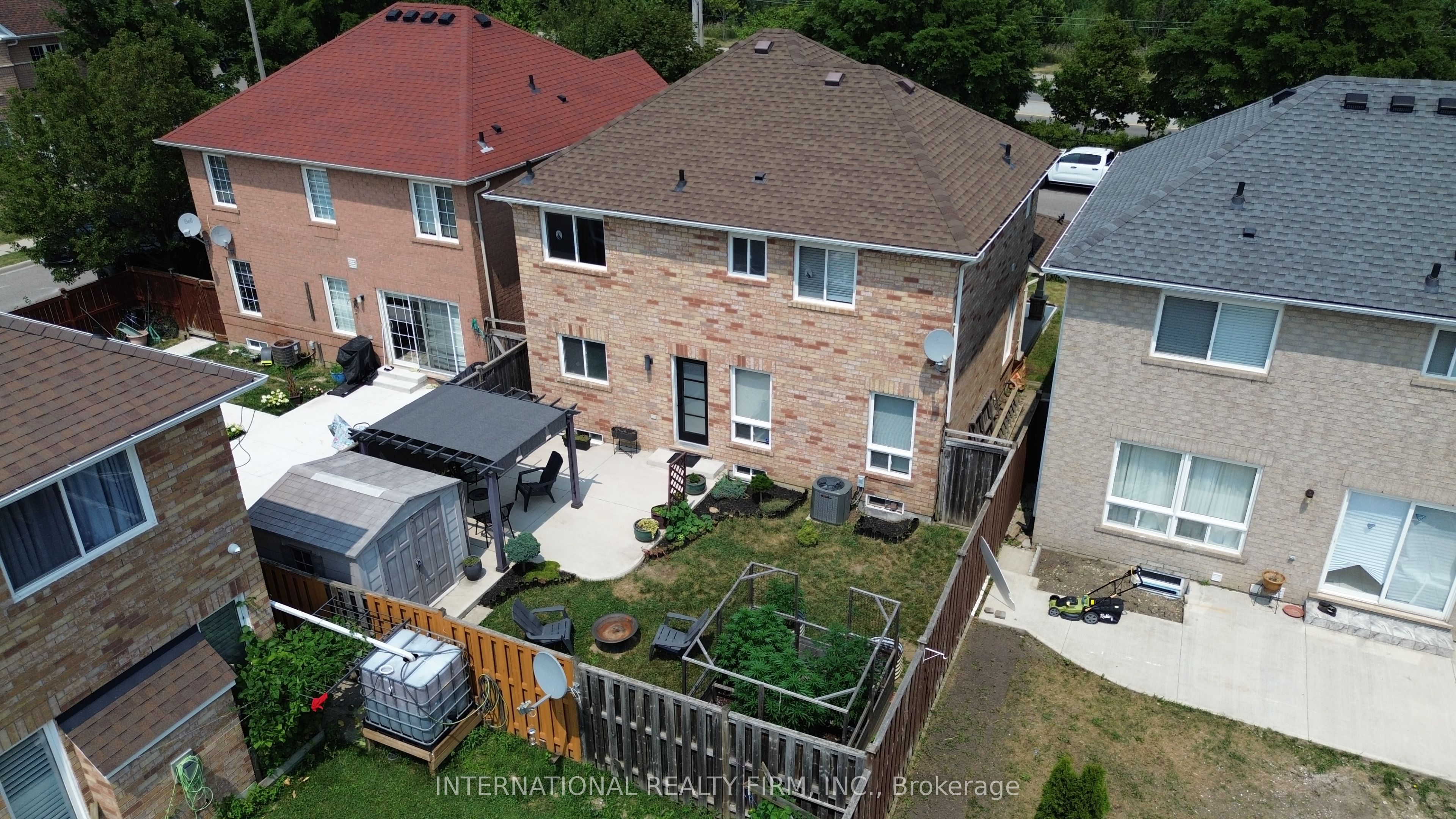 62 Williamson Drive, Brampton, ON L7A 3M1 photo 3