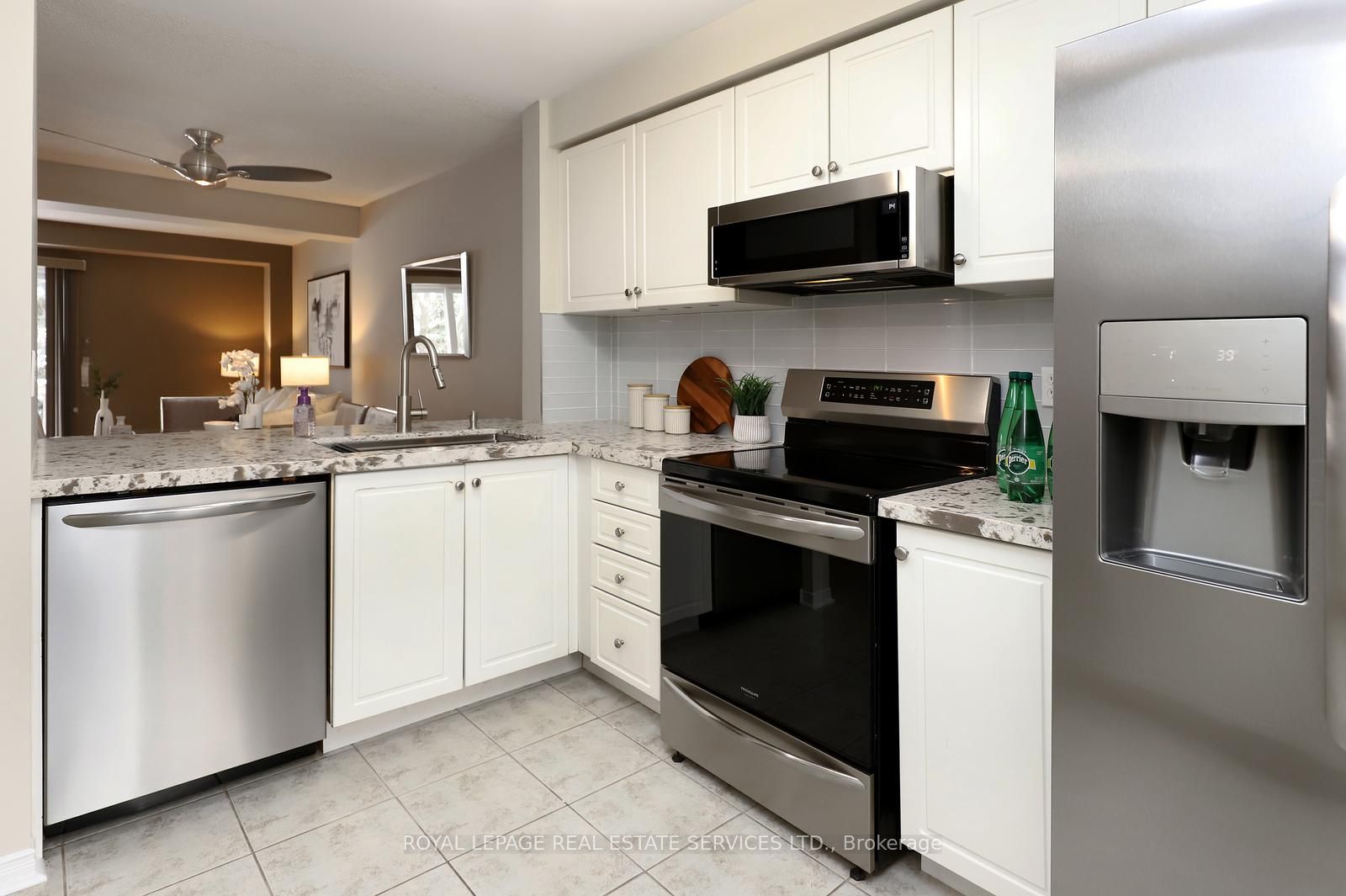1575 South Parade Court 67, Mississauga, ON L5M 6E9 photo 4
