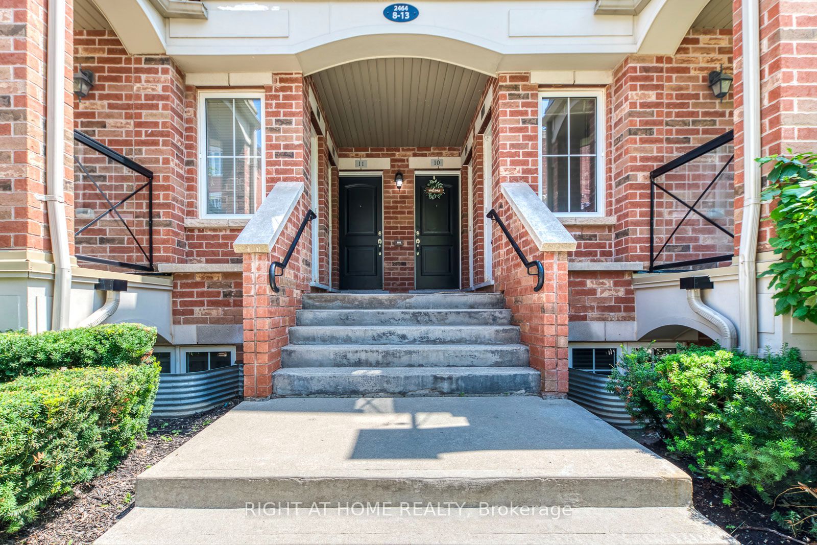 2464 Post Road #8, Oakville, ON L6H 0J2 photo 3