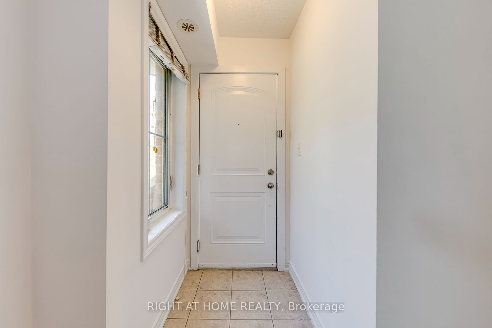 2464 Post Road #8, Oakville, ON L6H 0J2 photo 5