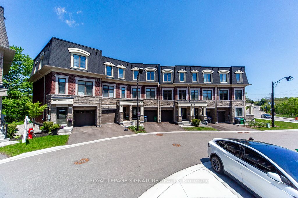 102 Salina Street, Mississauga, ON L5M 2S5 photo 3