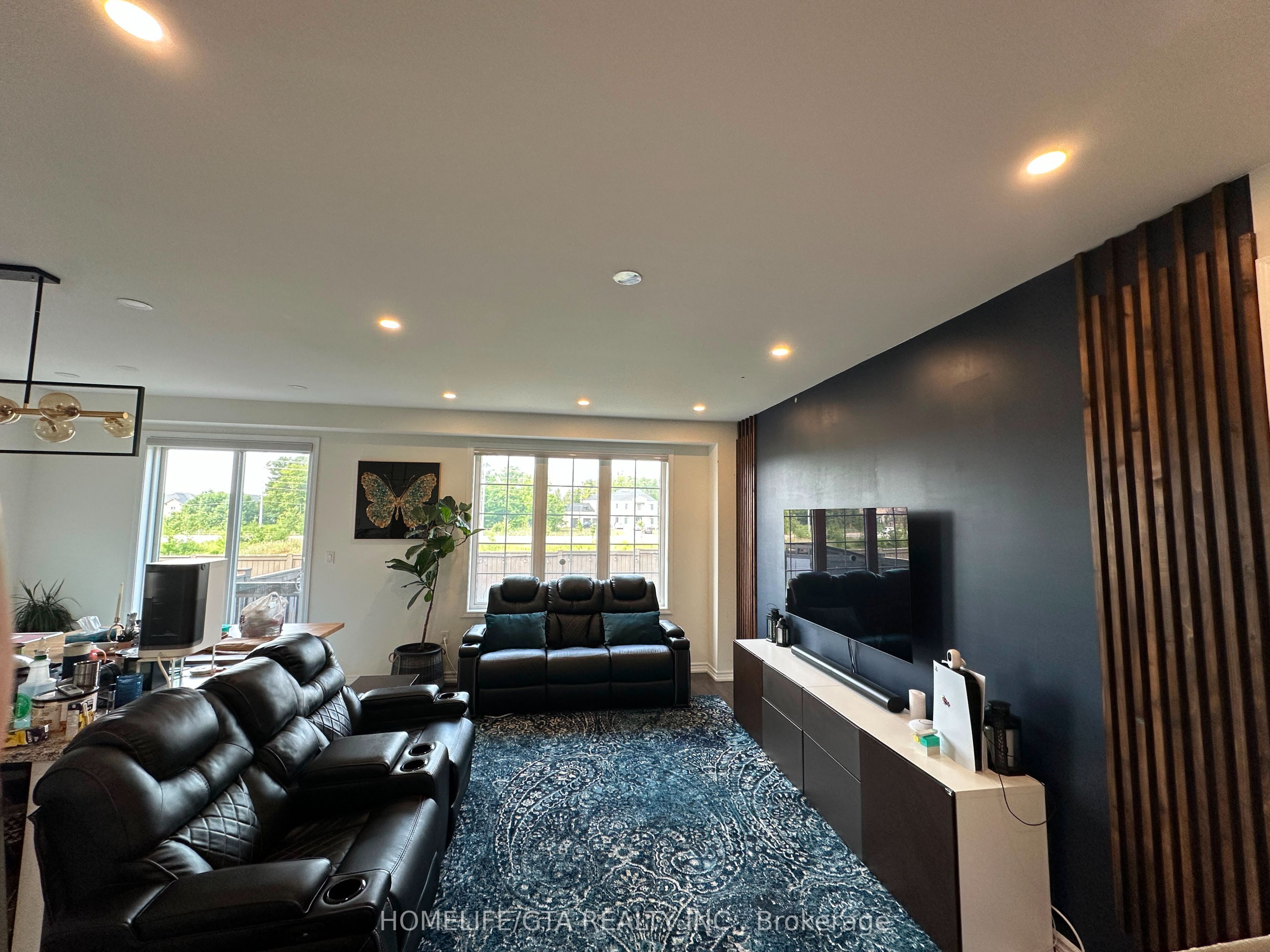 30 Circus Crescent, Brampton, ON L7A 5E3 photo 4