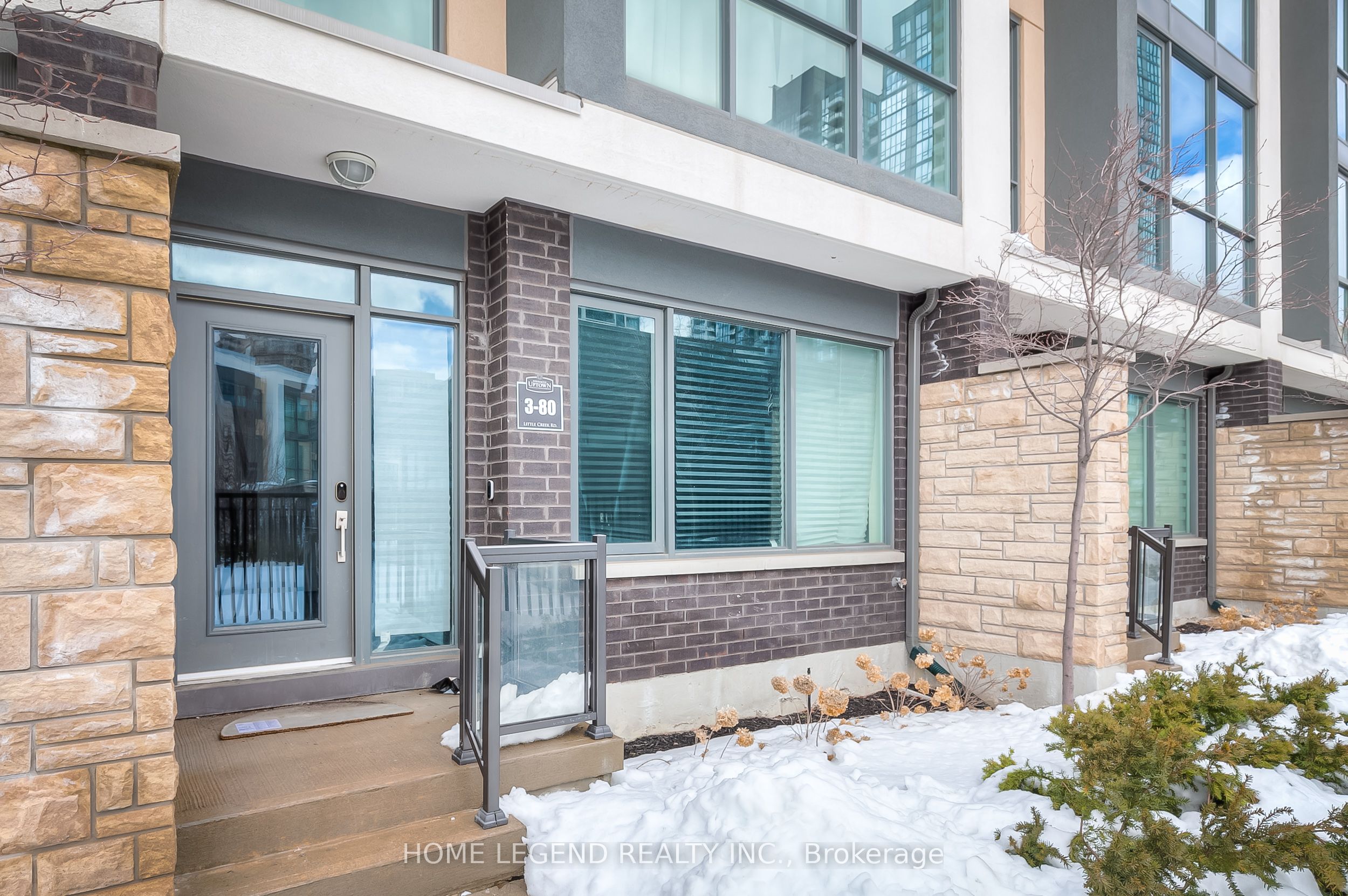 80 Little Creek Road 03, Mississauga, ON L5R 0E9 photo 3