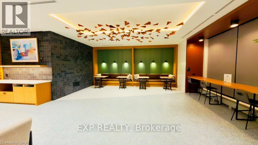 2495 W EGLINTON Avenue W Avenue 716, Mississauga, ON L5M 2T2 photo 3
