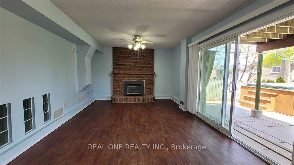 4181 Trapper Crescent #lower, Mississauga, ON L5L 3A7 photo 2