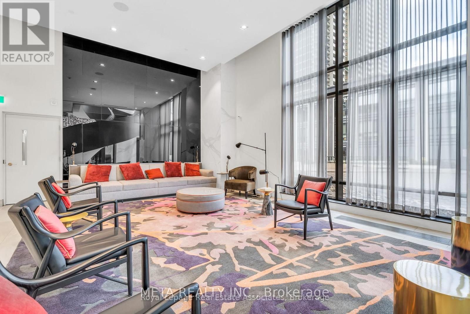 7 Mabelle Avenue 707, Toronto, ON M5T 0C9 photo 4