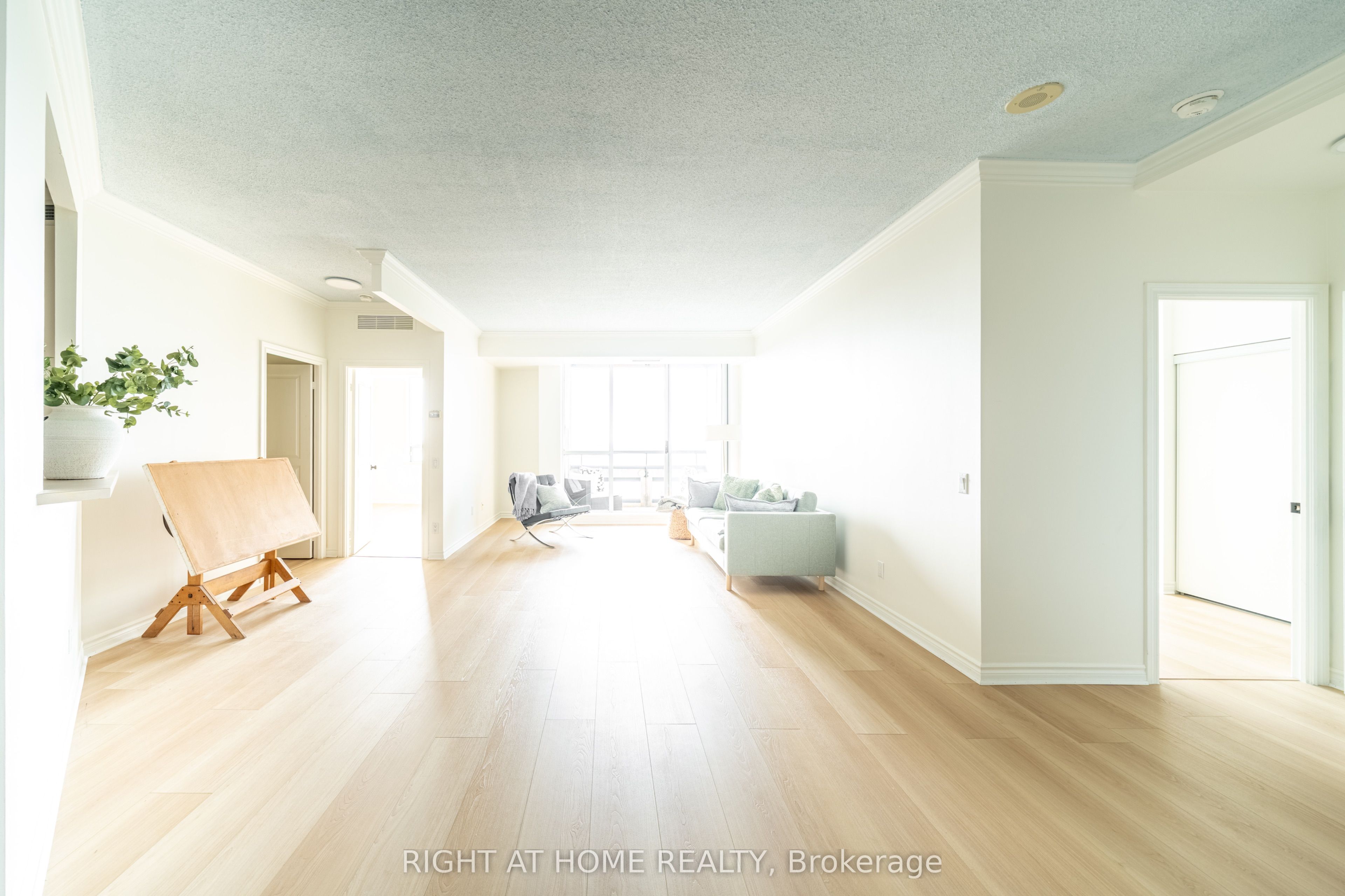 1 Belvedere Court 1707, Brampton, ON L6V 4M6 photo 5