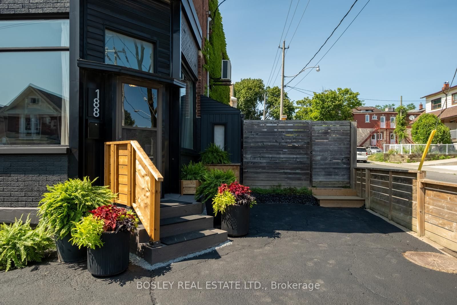 188 Rosemount Avenue, Toronto, ON M6H 2N3