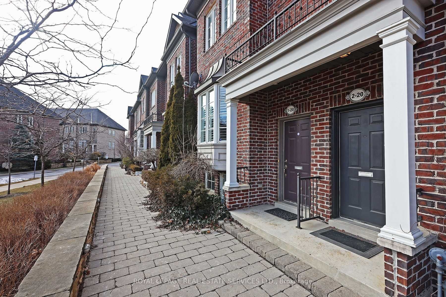 20 Shires Lane 1, Toronto, ON M8Z 6E1 photo 2