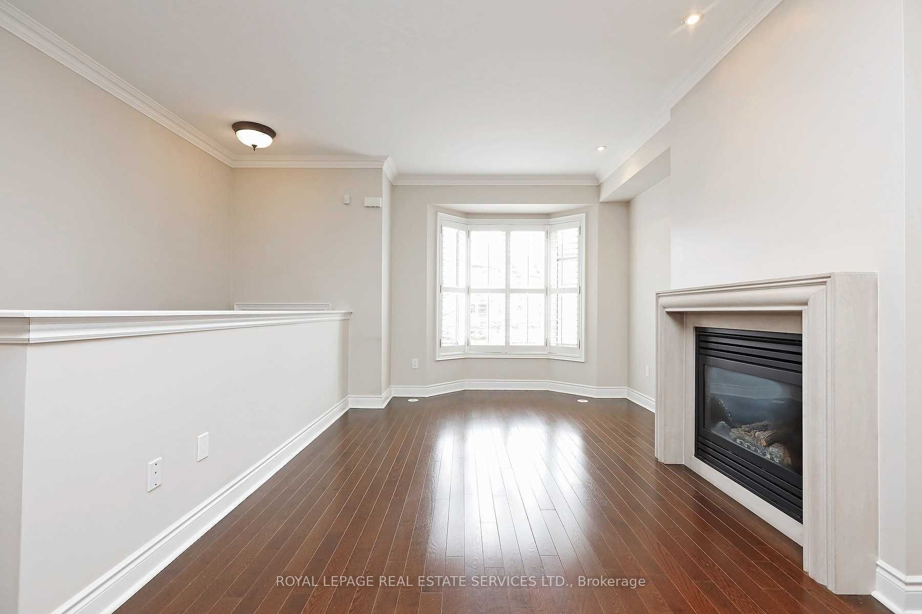 20 Shires Lane 1, Toronto, ON M8Z 6E1 photo 4