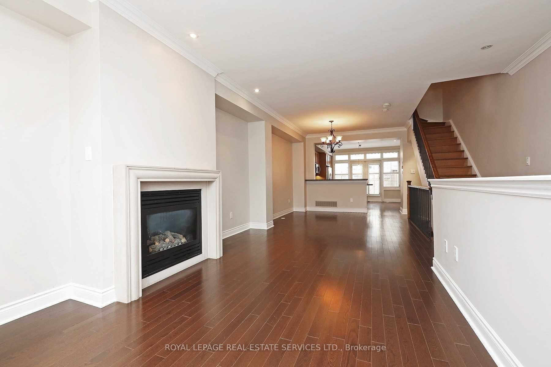 20 Shires Lane 1, Toronto, ON M8Z 6E1 photo 5