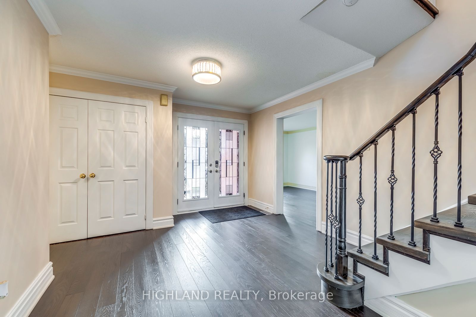 1119 Privet Place, Oakville, ON L6J 7J6 photo 2
