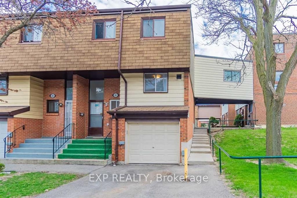 180 Mississauga Valley Boulevard 201, Mississauga, ON L5A 3M2