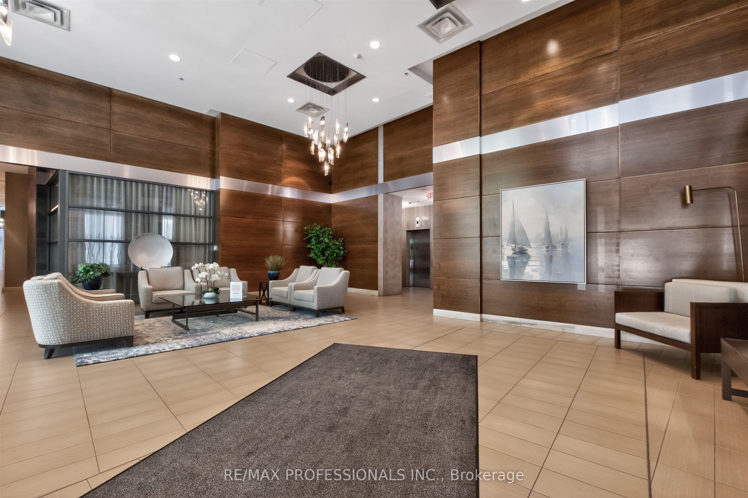 1 Hurontario Street 413, Mississauga, ON L5G 0A3 photo 5