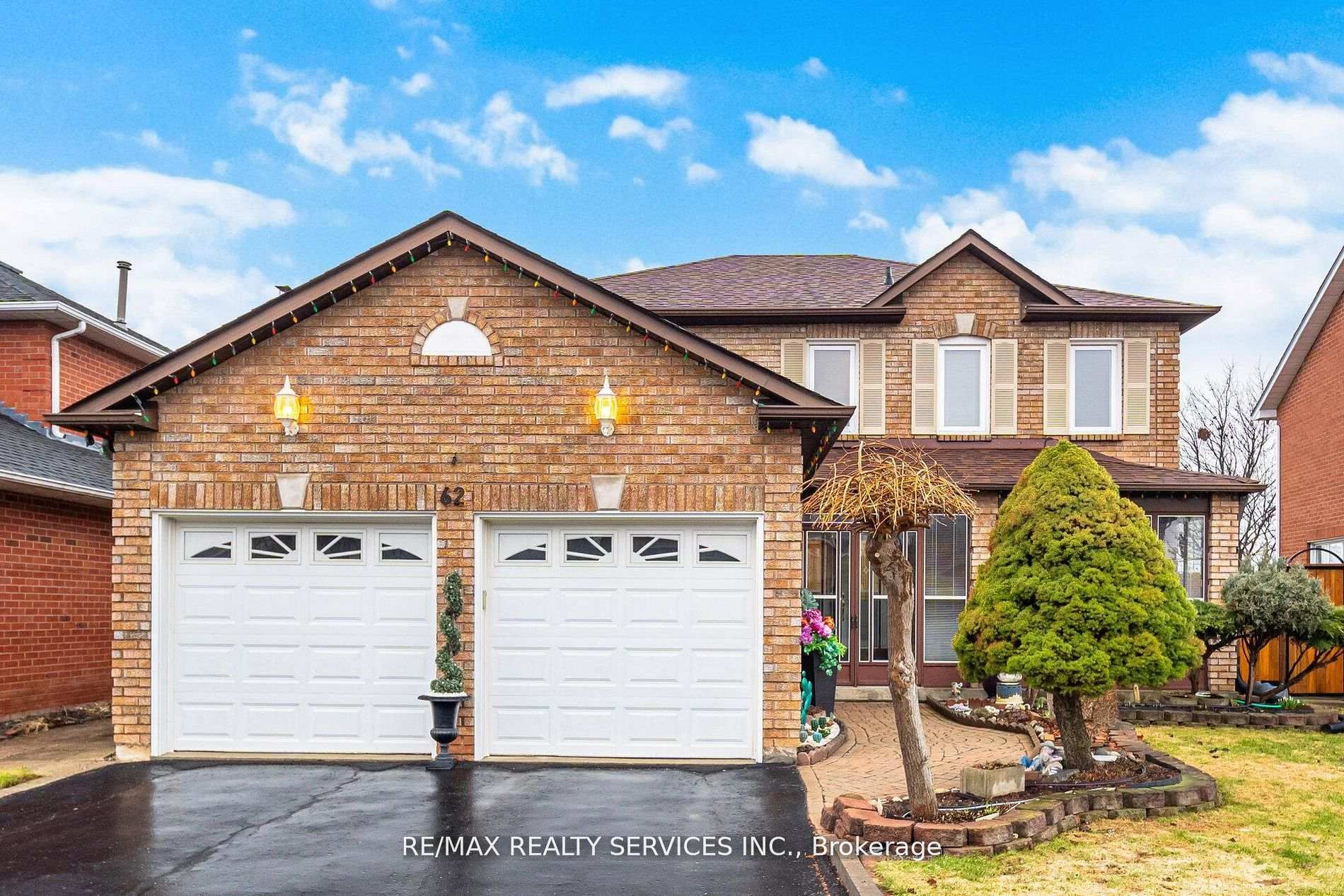 62 Fernbrook Crescent, Brampton, ON L6Z 3N7