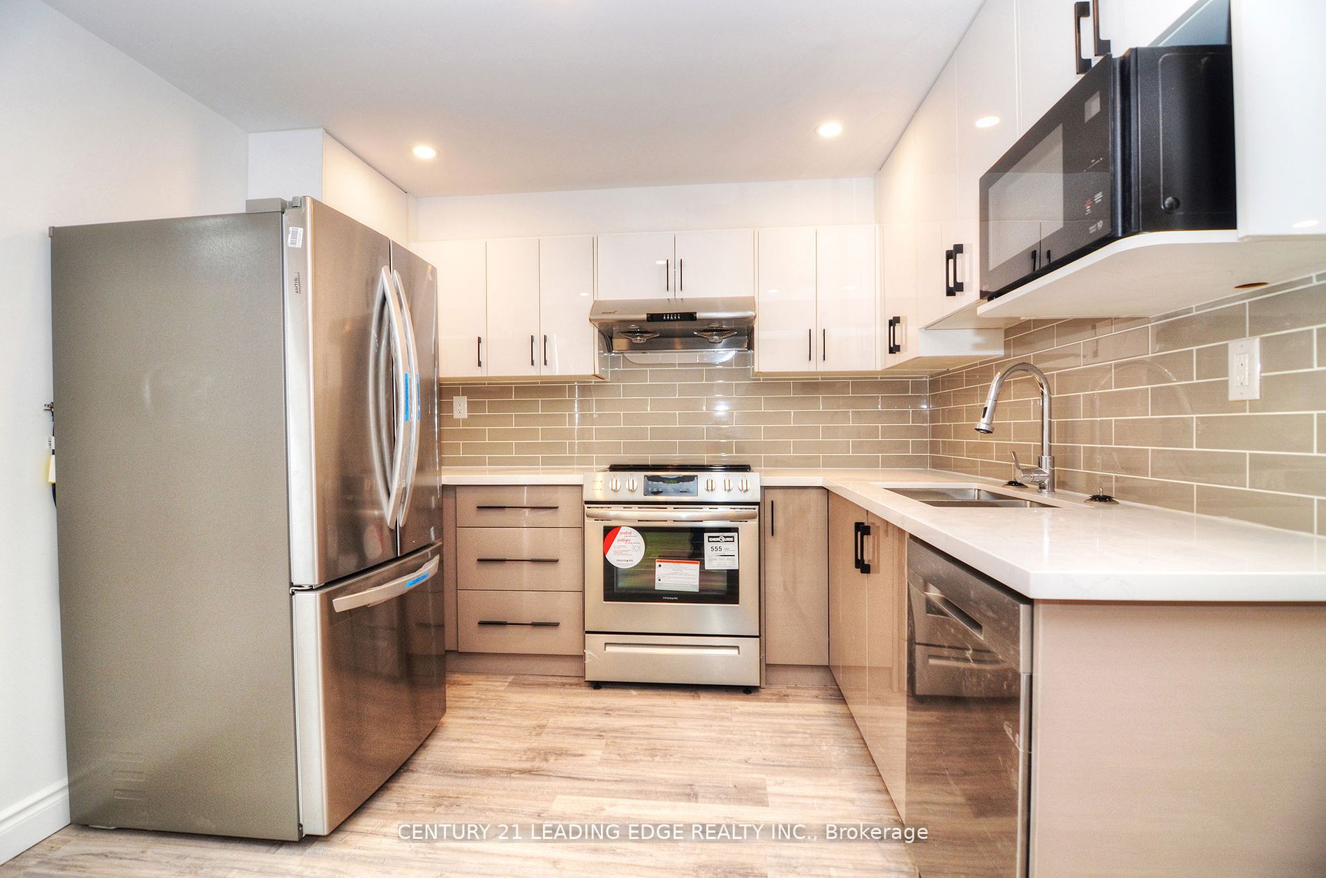 1551 MENDELSON Heights BSMT, Milton, ON L9T 7K6 photo 2