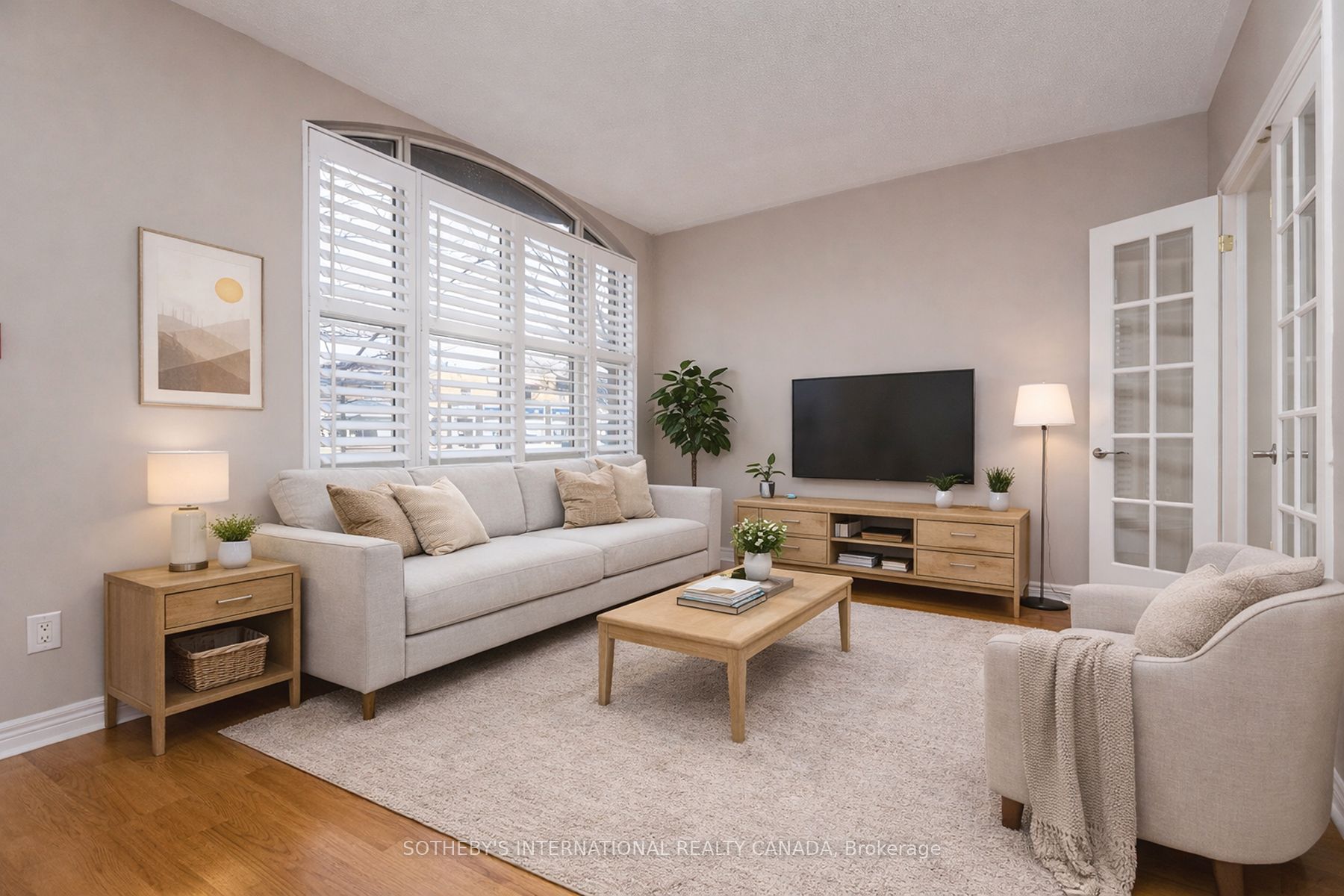 3085 Bloor Street W 108, Toronto, ON M8X 1C9 photo 2