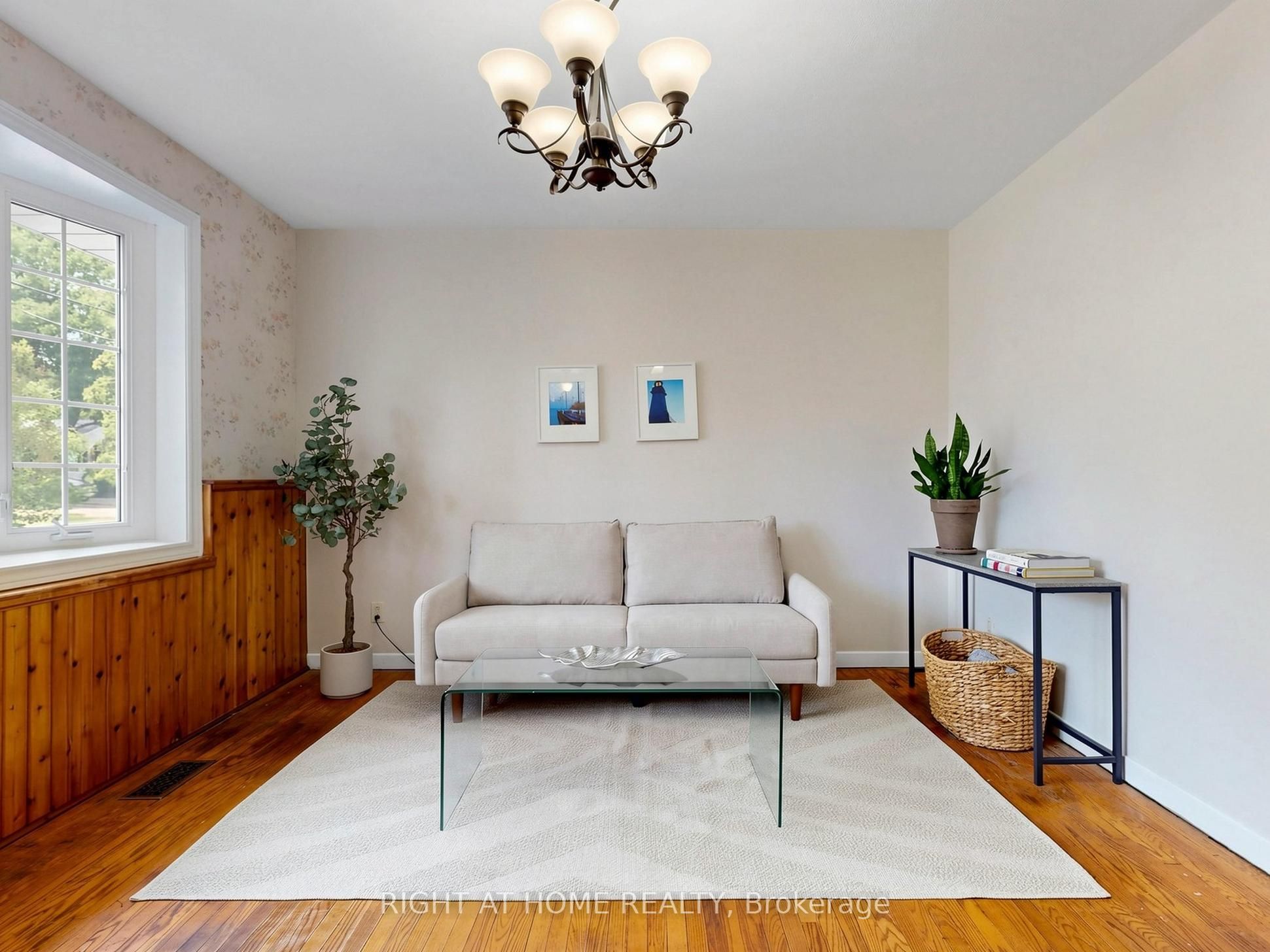 238 Troy Street, Mississauga, ON L5G 1S7 photo 5