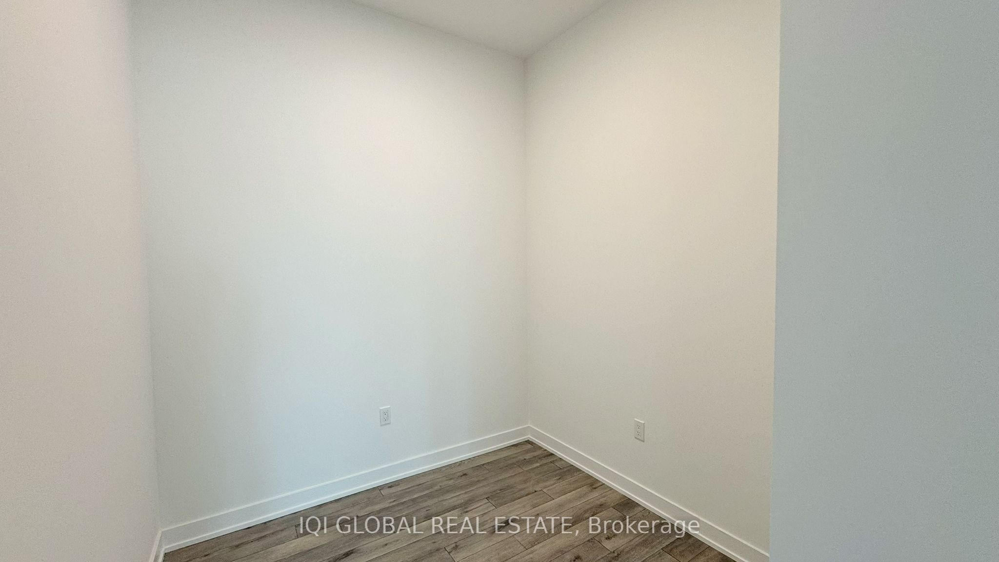 1005 Dundas Street E 556, Oakville, ON L6H 8C7 photo 4