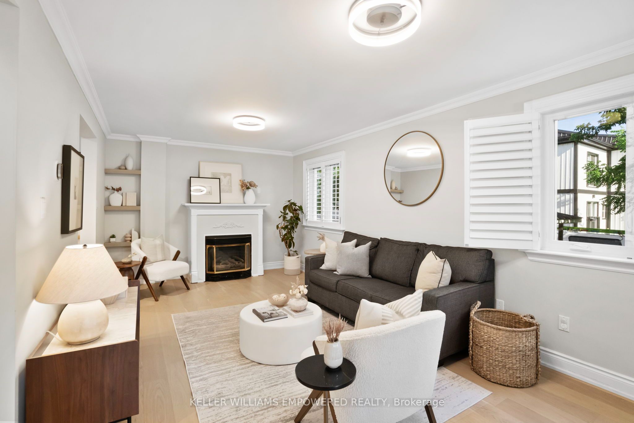 88 Foch Avenue, Toronto, ON M8W 3X6 photo 4